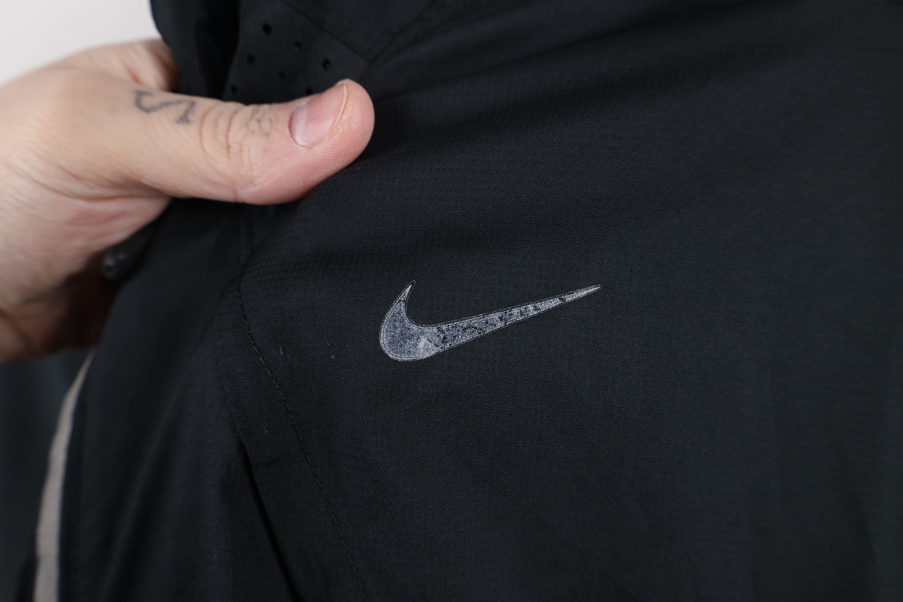 Nike × Vintage Vintage Nike Travis Scott Mini Swoosh Vented Jacket Black Size US L / EU 52-54 / 3 - 4 Thumbnail