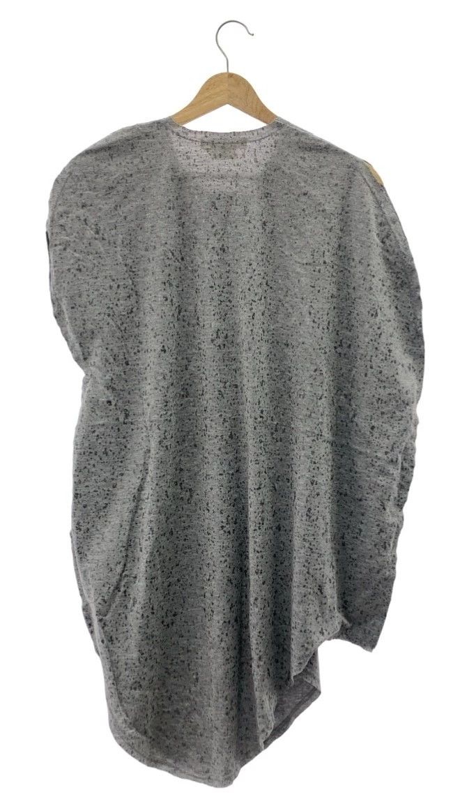 Comme des Garcons Comme Des Garcons Distorted asymmetric printed long T-shir Size S / US 4 / IT 40 - 2 Thumbnail