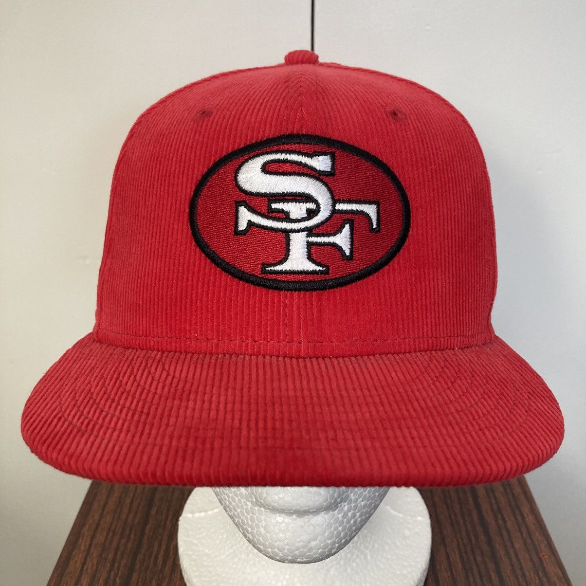 NFL × New Era SAN FRANCISCO 49ERS NEW ERA CORDUROY HAT CAP 1995 PRO BOWL Size ONE SIZE - 1 Thumbnail