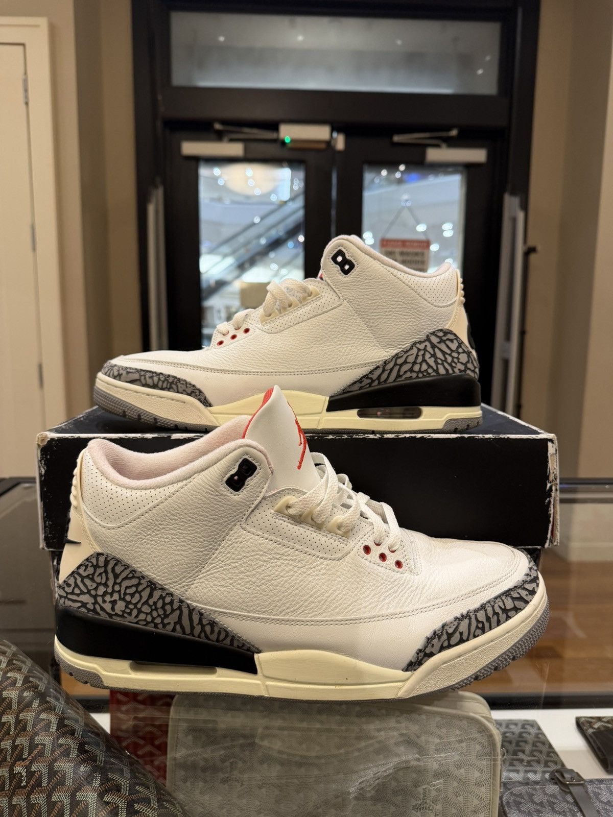 Jordan Brand Jordan 3 Retro White Cement Size US 12.5 / EU 45-46 - 1 Thumbnail