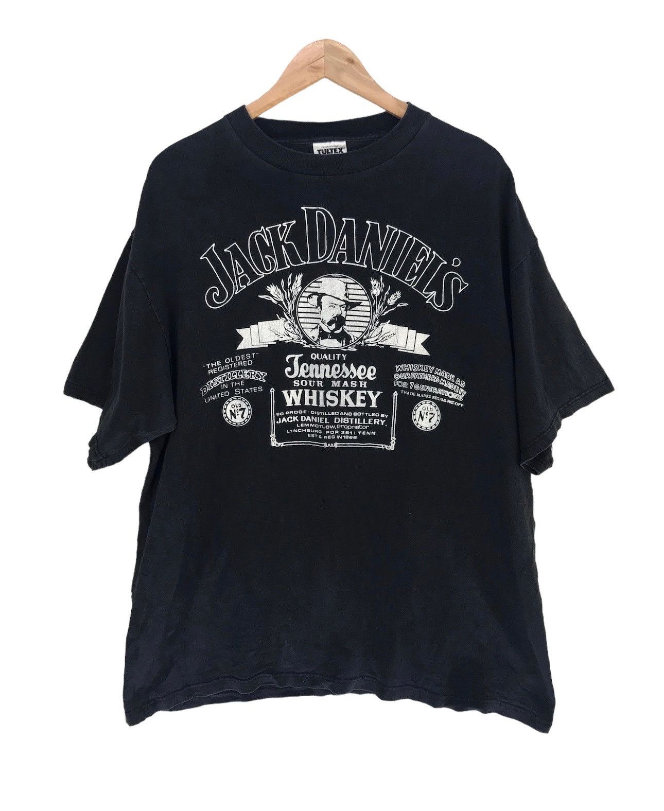 image of Budweiser x Jack Daniels Vintage 90's Jack Daniels Whiskey Shirt in Black, Men's (Size XL)