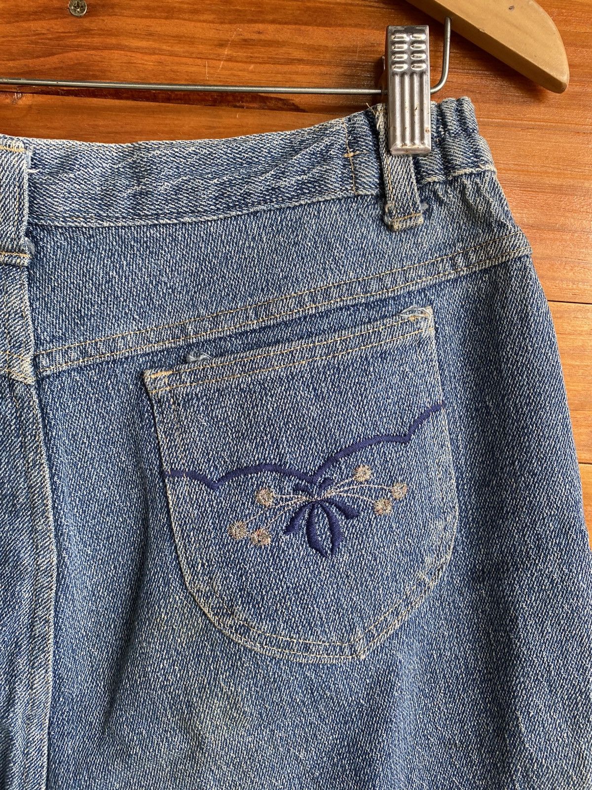 Vintage Vintage Women’s Embroider Pocket Jeans High Waist Light Wash Size 28" / US 6 / IT 42 - 11 Thumbnail