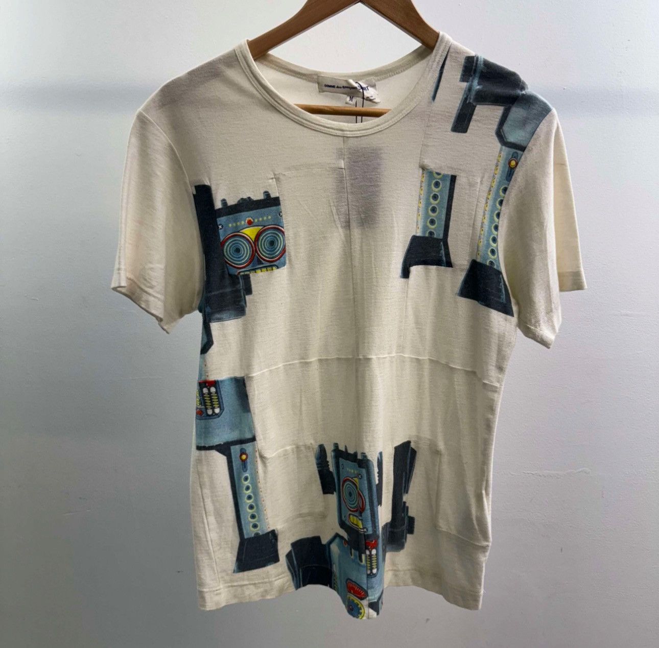 Comme des Garcons Comme Des Garcons Robot T-Shirt Size US M / EU 48-50 / 2 - 1 Thumbnail