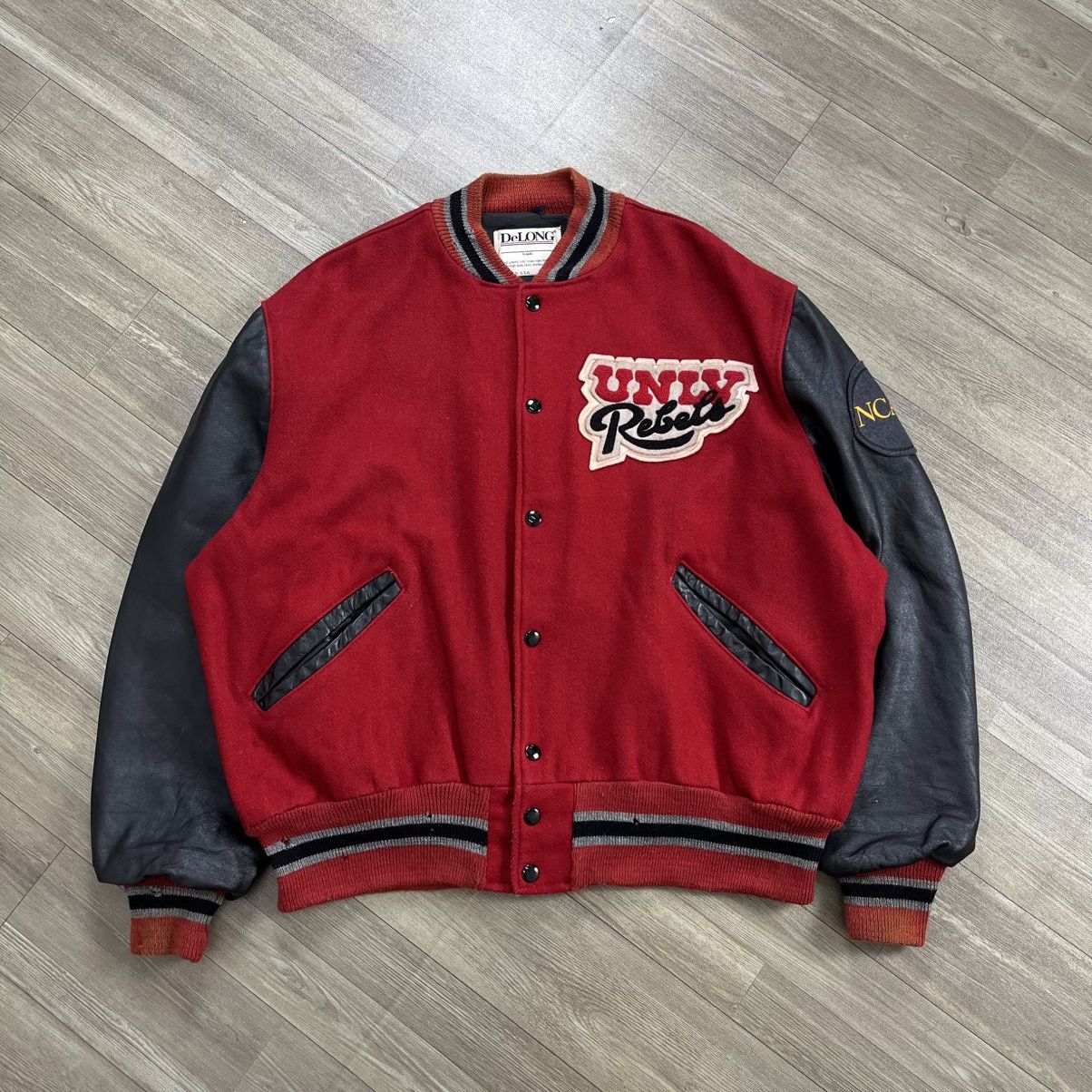 Vintage 1990s Delong UNLV Runnin Rebels Wool Leather Varsity Jacket Size US L / EU 52-54 / 3 - 14 Thumbnail