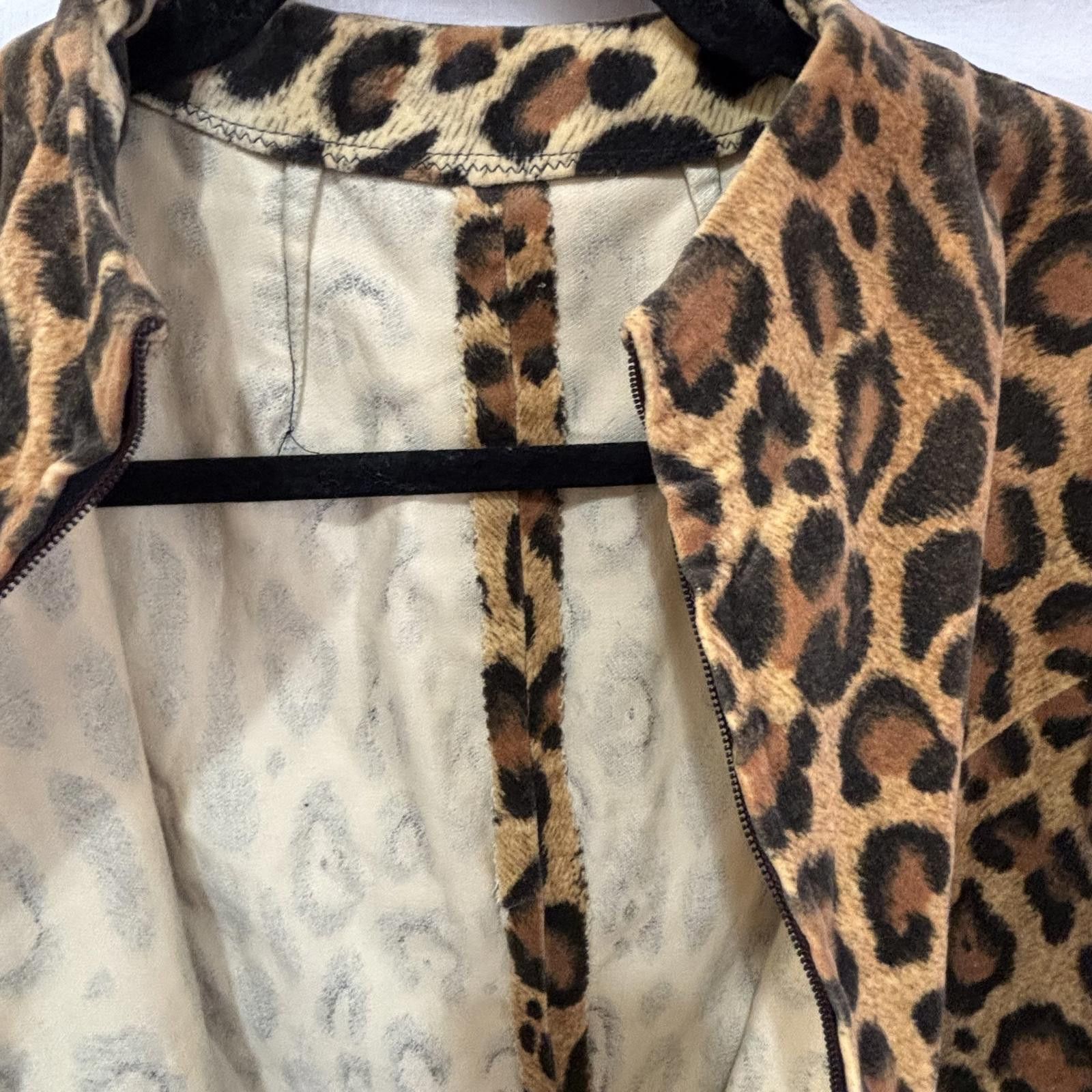Other Vtg leopard print hot pants disco romper Size ONE SIZE - 7 Thumbnail