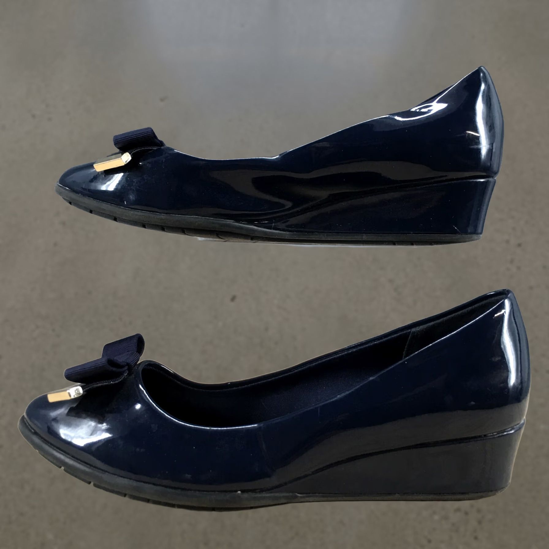 Vintage Kelly And Katie Heels Womens 5.5 Bow Slip On Low Wedge Pumps Blue Faux Leather Slip On Bow Pump Womens 5.5 Blue Size US 6 / IT 36 - 1 Thumbnail