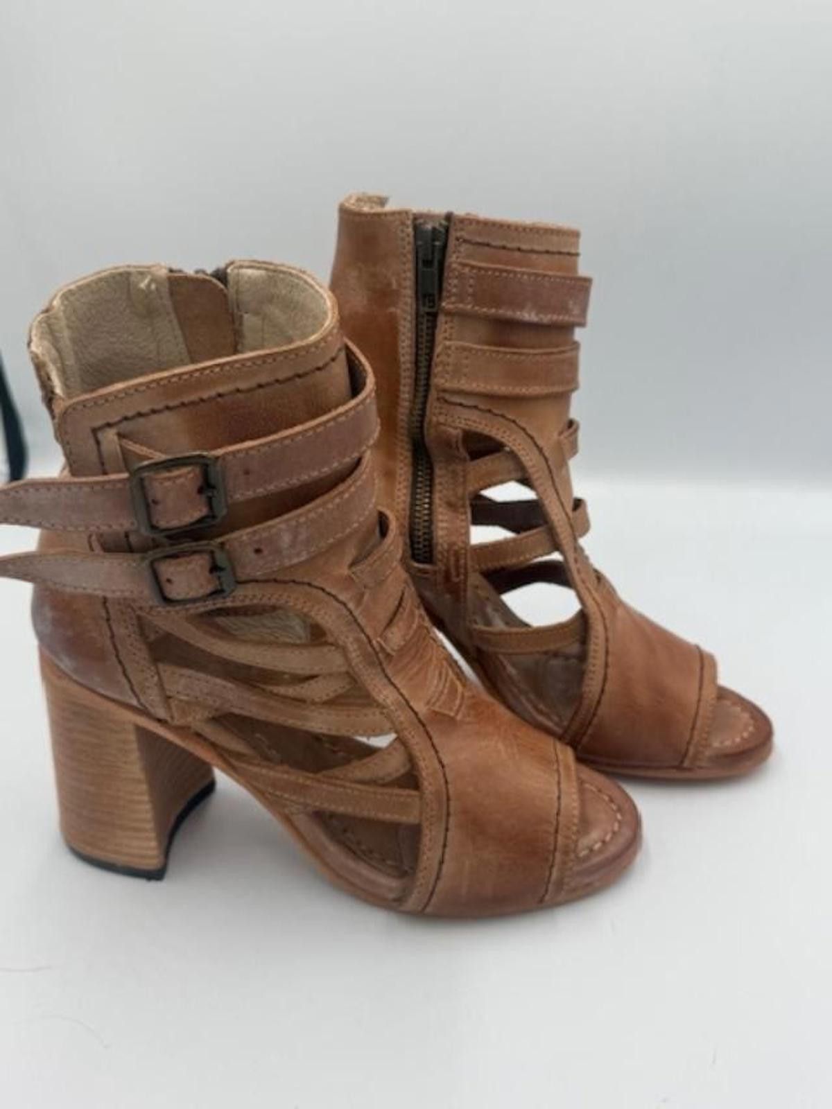 FREEBIRD Freebird Tiara Sandles Tan W Size 8 - NIB Size US 8 / IT 38 - 4 Thumbnail