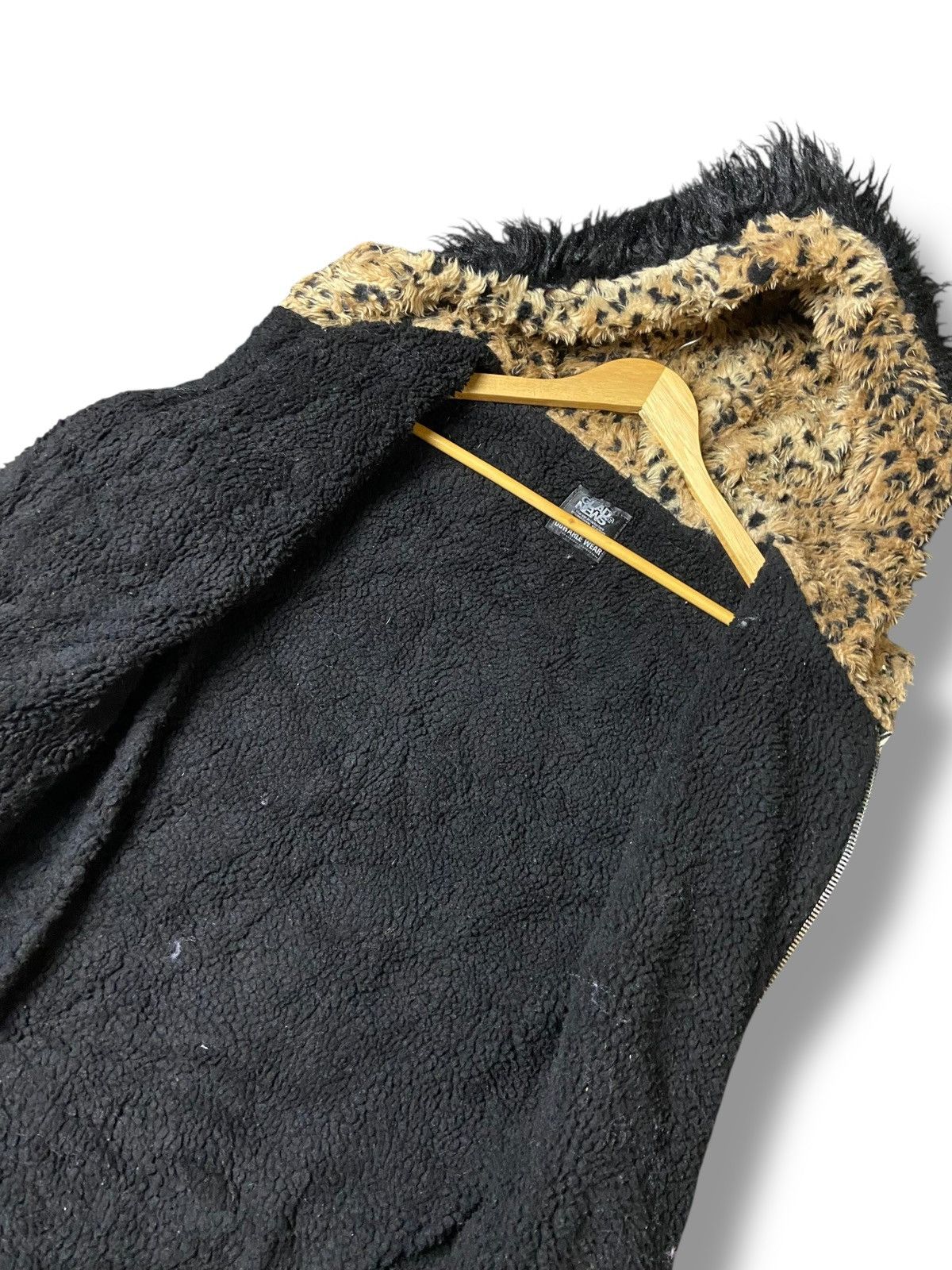 Japanese Brand Glad News Skull Dokuro Punk Hooded Boa Jacket (148) Size US XXS / EU 40 - 4 Thumbnail