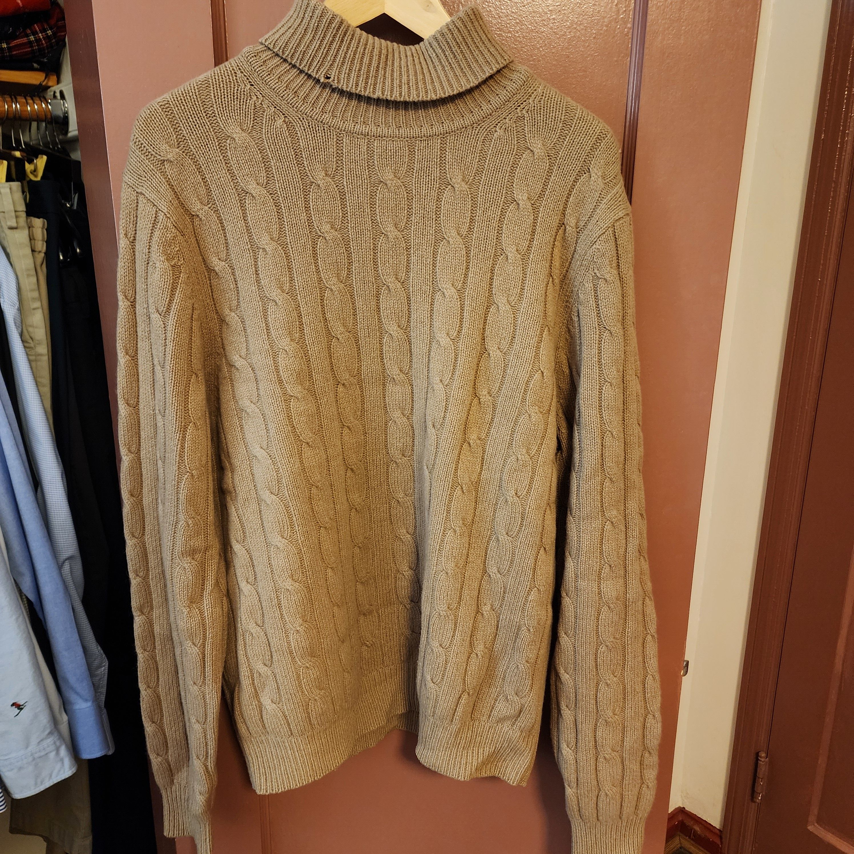 Brooks Brothers 100% Lambswool Turtleneck Size US M / EU 48-50 / 2 - 1 Preview