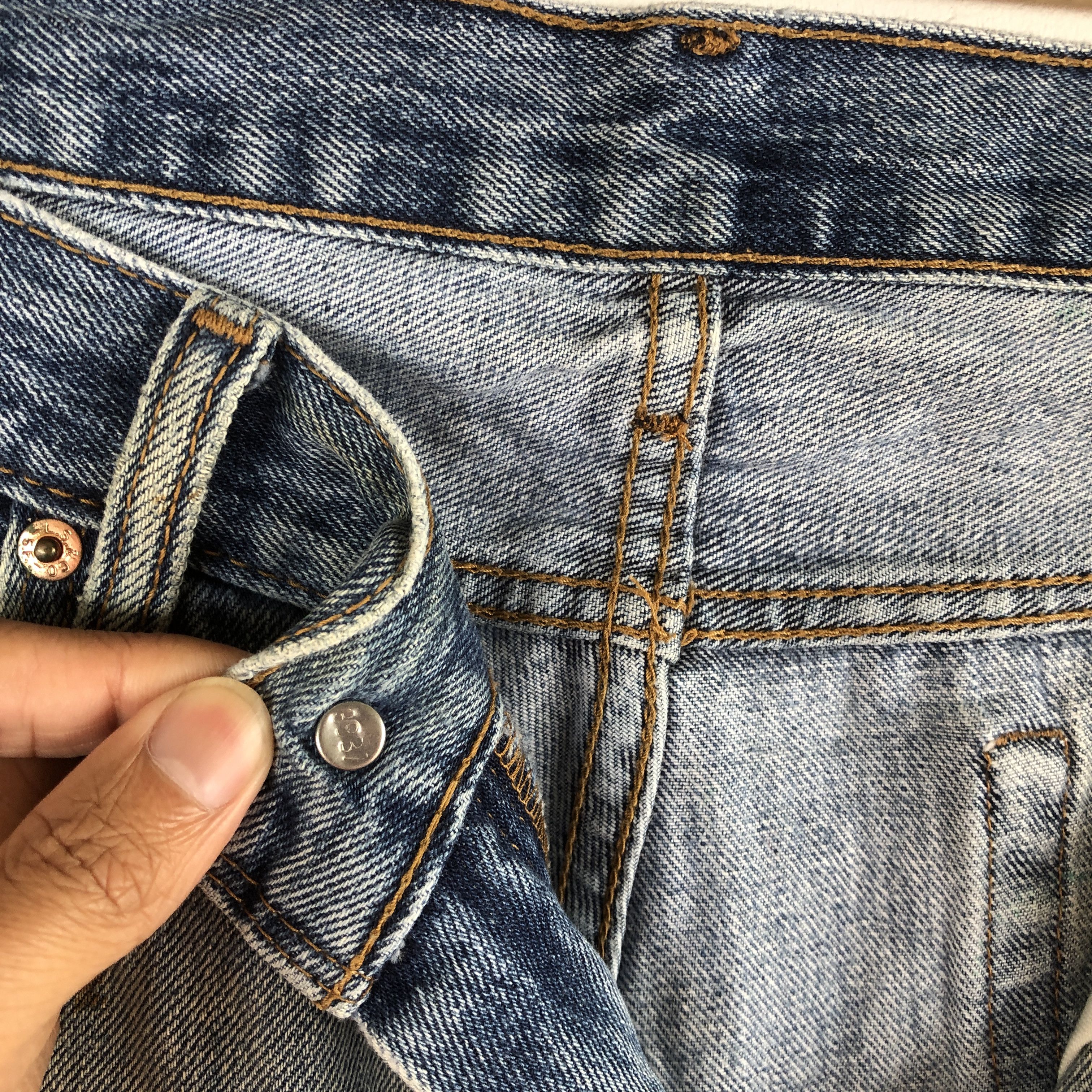Levi's Vintage Levis Light Wash Jeans Levi's 516 Denim Pants Size US 32 / EU 48 - 7 Thumbnail