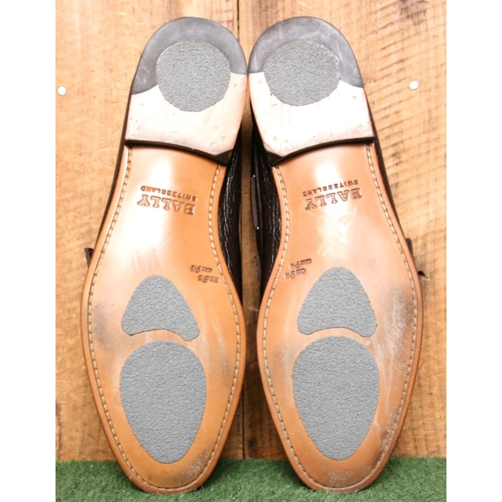 Bally BALLY Brown Pebbled Leather Buckle Strap Moc Toe Loafers UK 8.5 E US 9.5 D Slip On Mens Leather Loafer Size US 9 / EU 42 - 5 Thumbnail