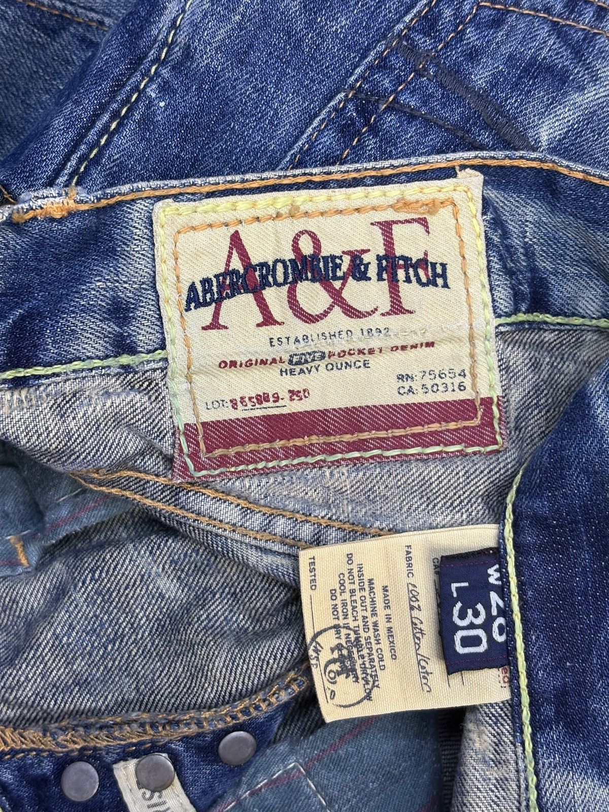 Abercrombie & Fitch Vintage Abercrombie Rusty Wash Painted Distress Baggy Jeans Size US 31 - 9 Thumbnail
