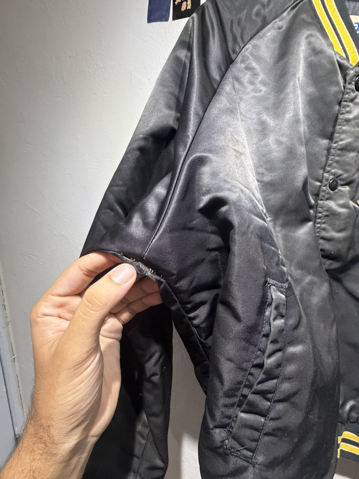 Chalk Line Vintage 90s Pittsburgh Penguins Satin Bomber Jacket Size US L / EU 52-54 / 3 - 12 Thumbnail