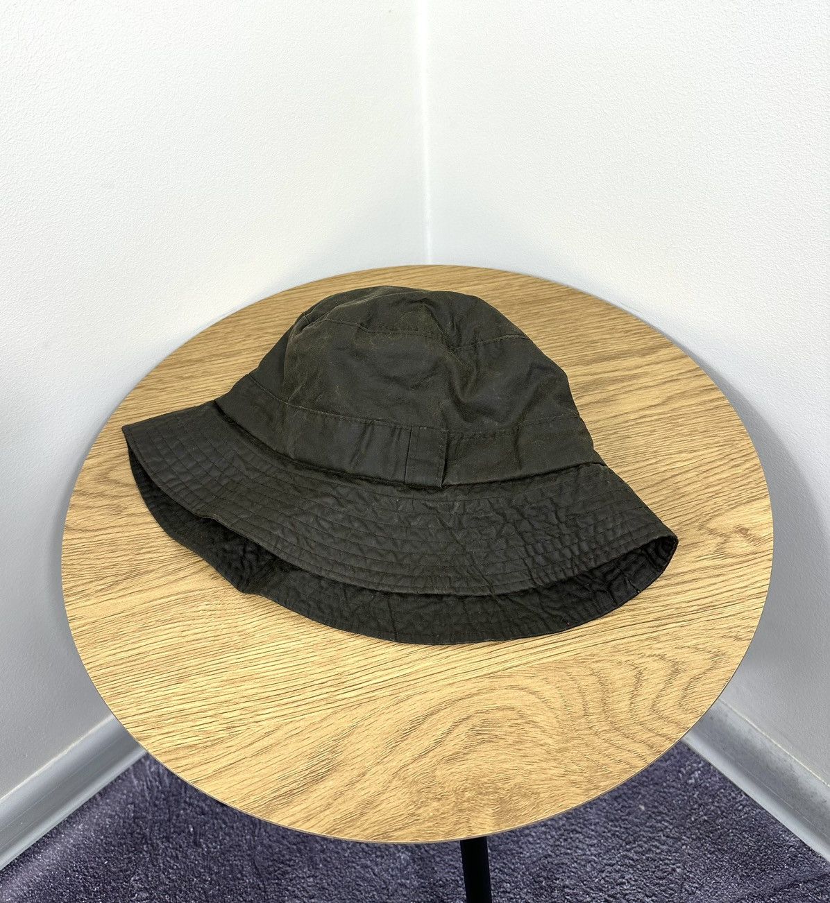 Barbour Vintage Barbour Made In England Archival Waxed Bucket Hat Size ONE SIZE - 1 Thumbnail