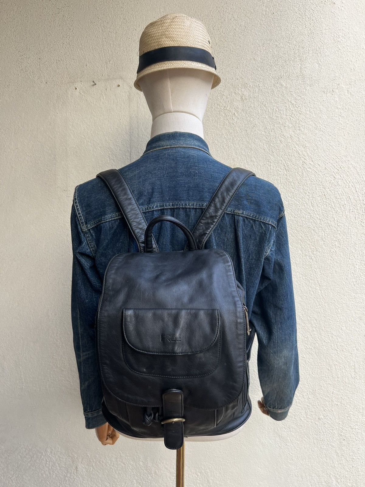 BREE Vintage BREE All Black Leather Backpack Size ONE SIZE - 4 Thumbnail