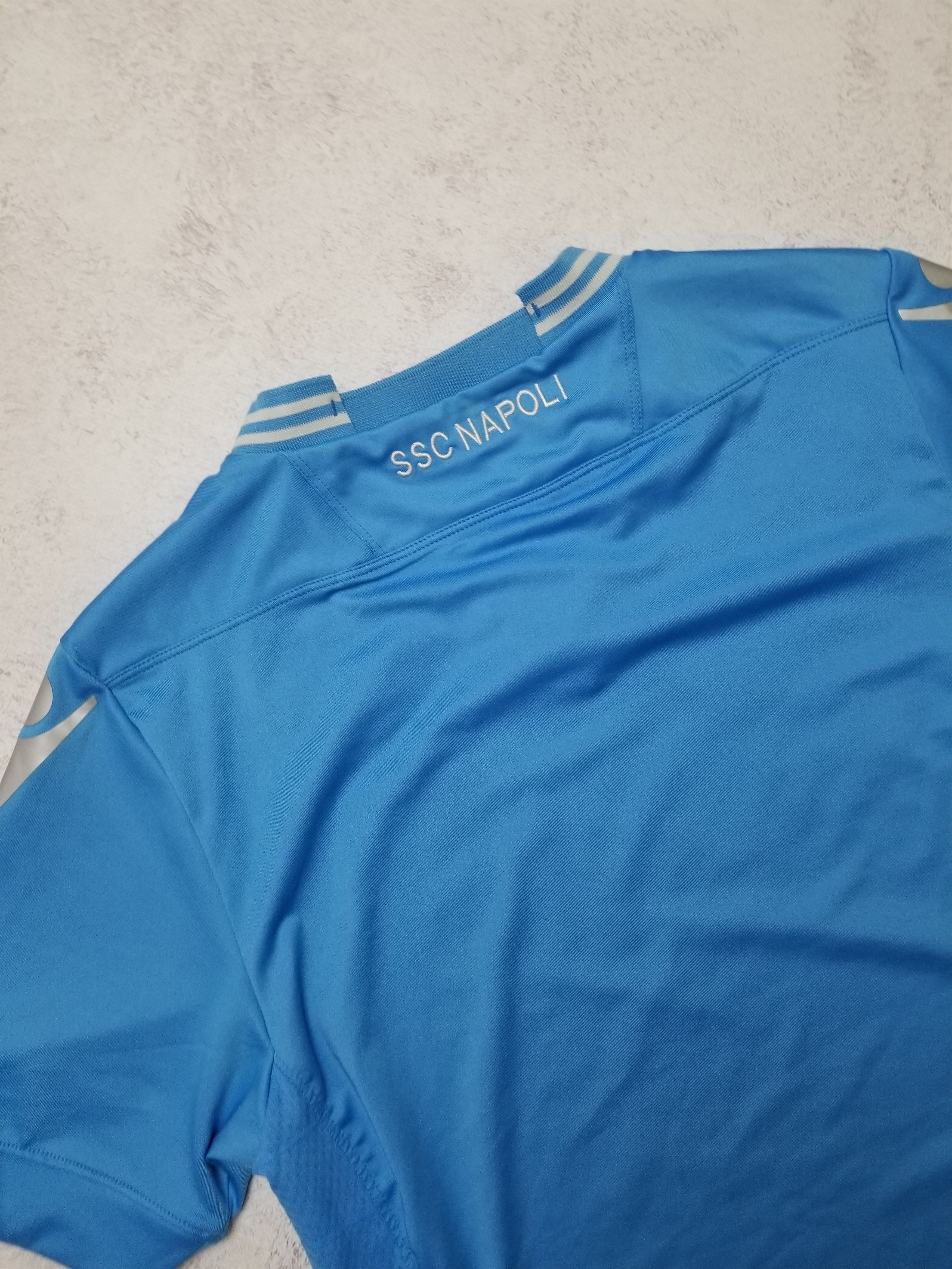 Macron Macron 2013-14 SSC Napoli Football Shirt Jersey Size US S / EU 44-46 / 1 - 12 Thumbnail