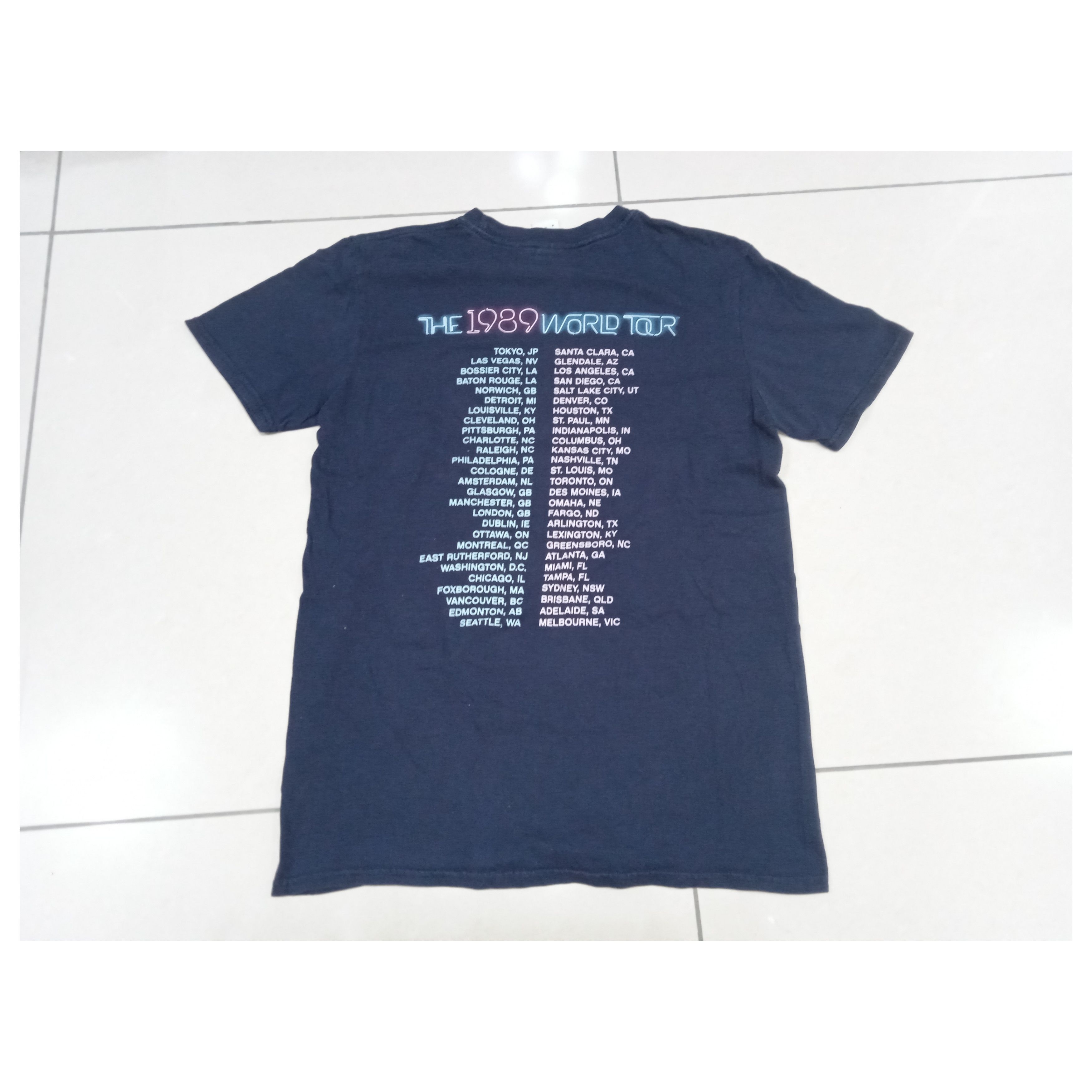 Other Taylor Swift 1989 Tour T Shirt Size US M / EU 48-50 / 2 - 2 Thumbnail