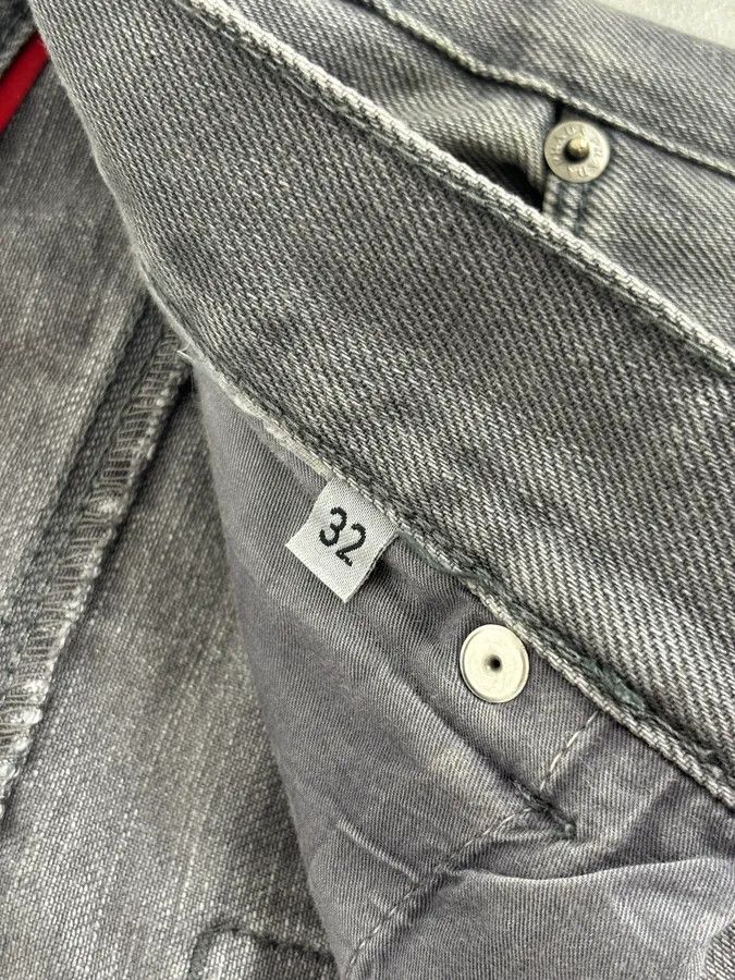 Prada 2000s Prada Light Grey Denim Slim Jeans Size US 31 - 11 Thumbnail