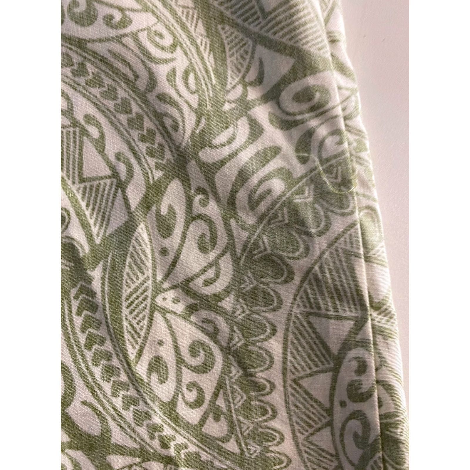 Vintage VINTAGE Hawaii Greenish Tribal Print SHORT SLEEVE BTN UP SHIRT Small S Mens Size US S / EU 44-46 / 1 - 3 Thumbnail