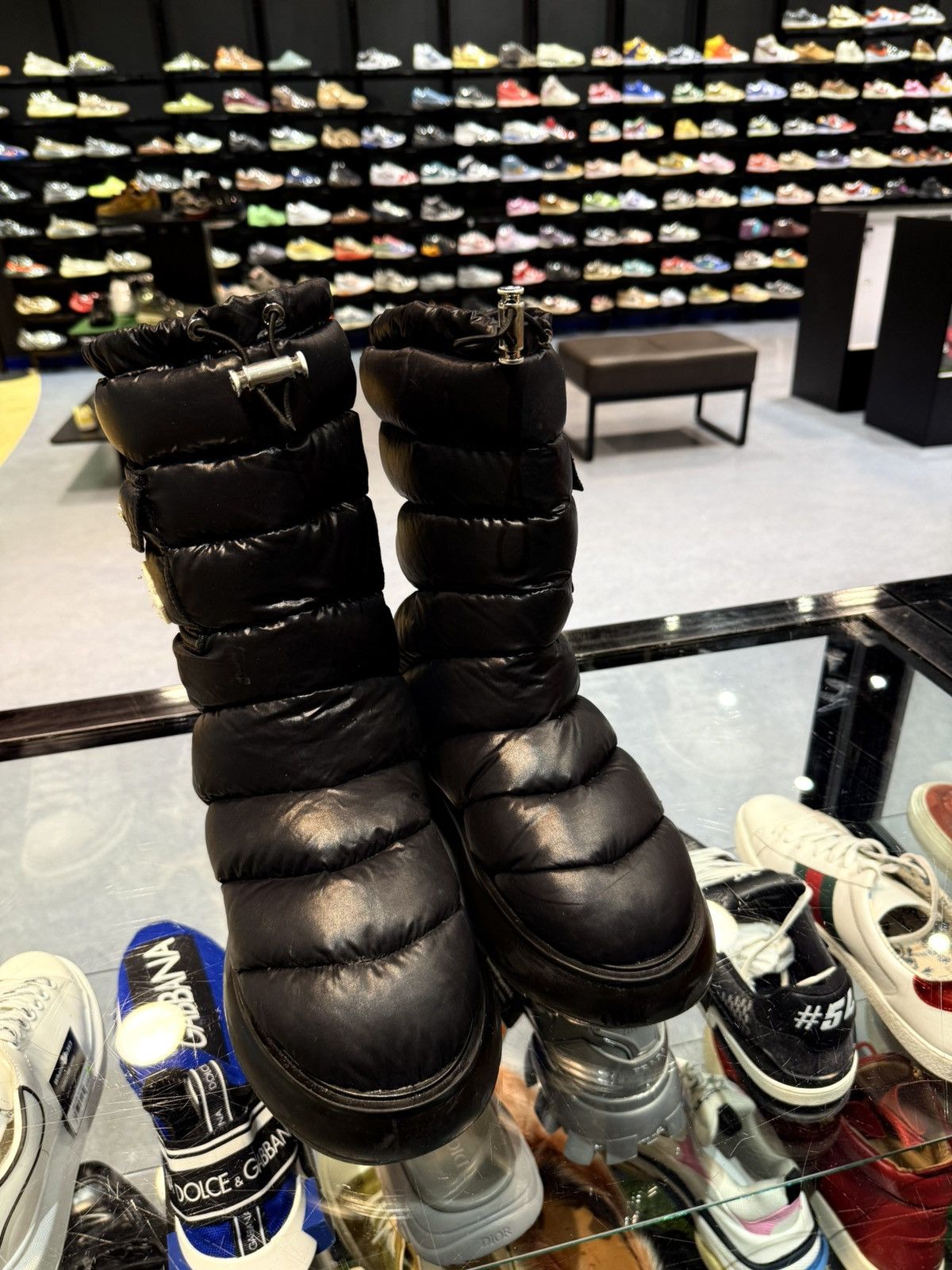 Moncler AUTHENTIC Moncler Gaia Pocket Puffer Snow Boot BLACK Size 40 Size US 10 / IT 40 - 5 Thumbnail