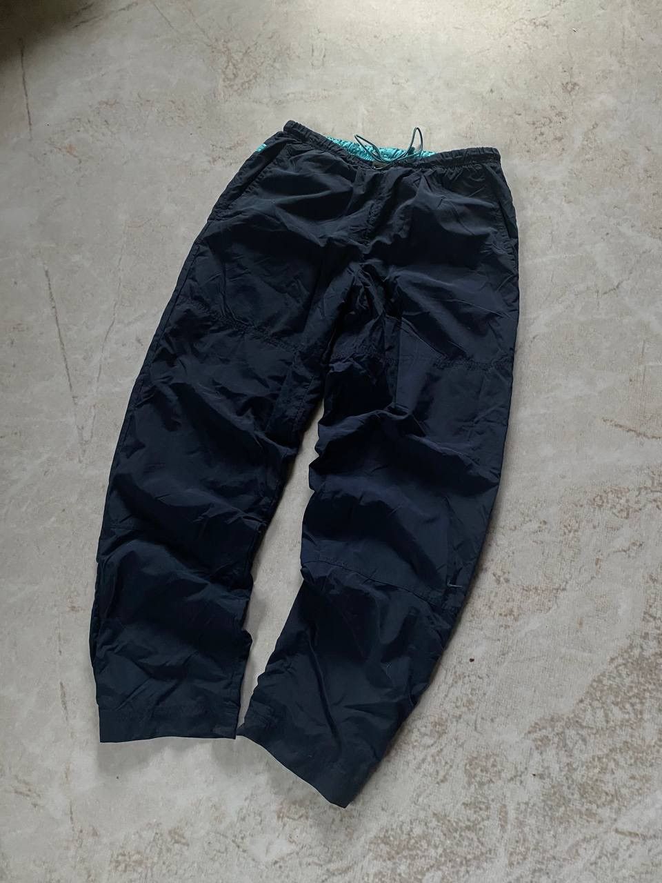 Nike × Vintage Vintage Nike Nylon Track Pants Size US 32 / EU 48 - 1 Thumbnail