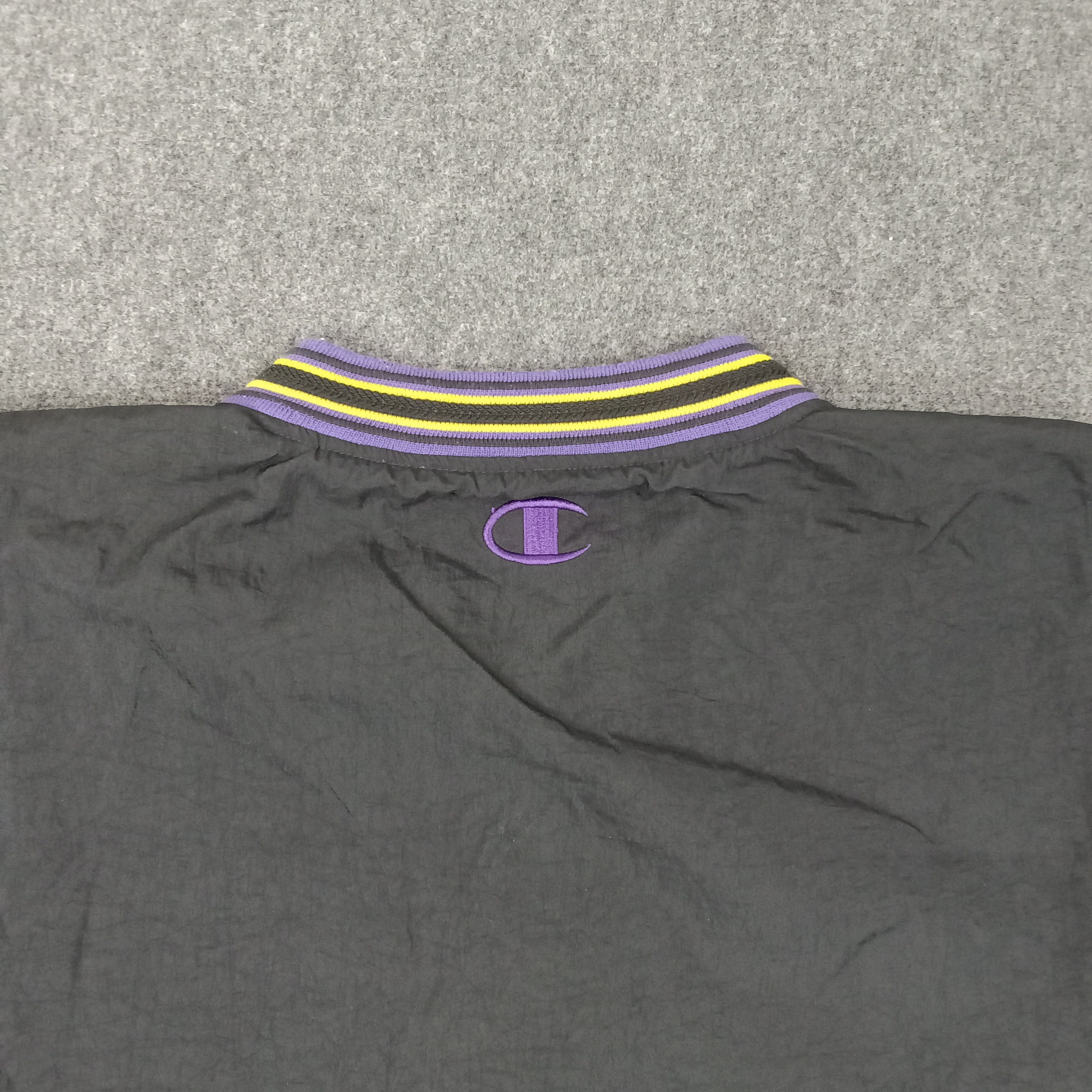 NFL Champion Minnesota Vikings American NFL Sweatshirt C254N14 Size US XL / EU 56 / 4 - 6 Thumbnail