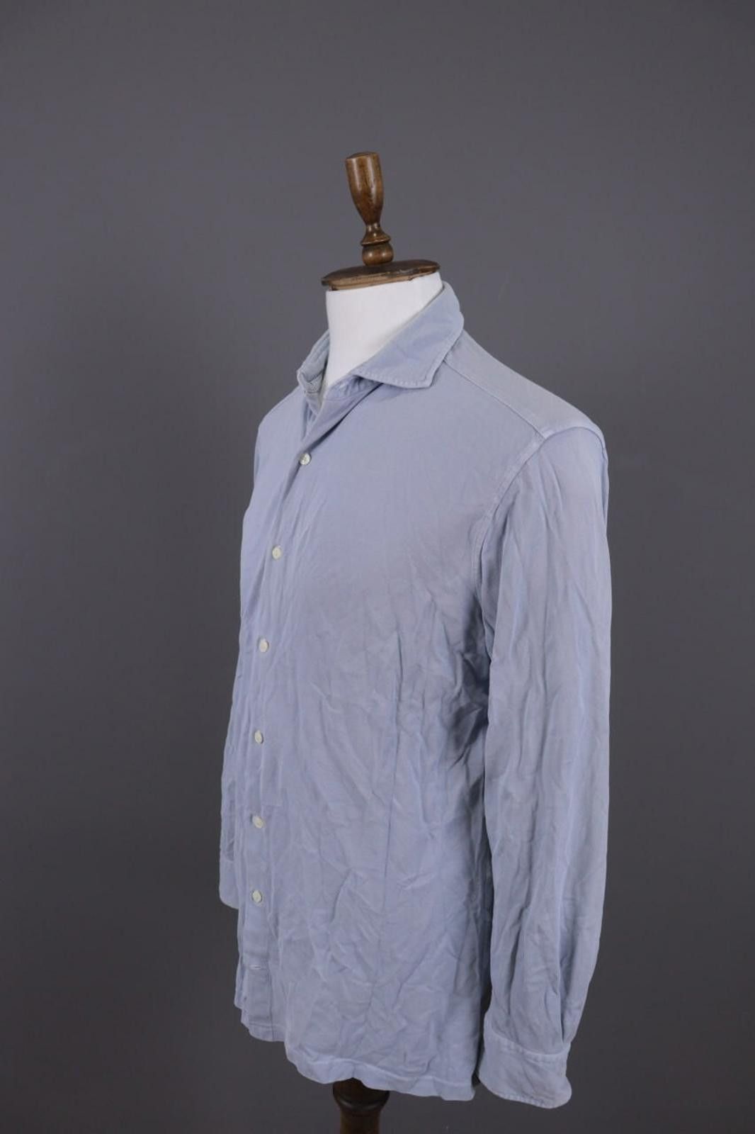 Designer Boggi Milano Italian Style Blue Down Dress Shirt Size 39 Size US M / EU 48-50 / 2 - 5 Thumbnail