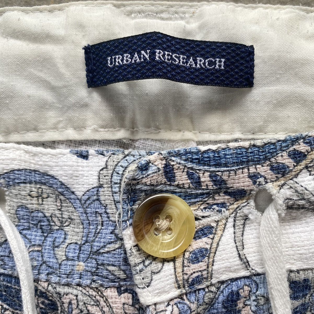 URBAN RESEARCH DOORS Urban research paisley cropped pants Size US 32 / EU 48 - 4 Thumbnail