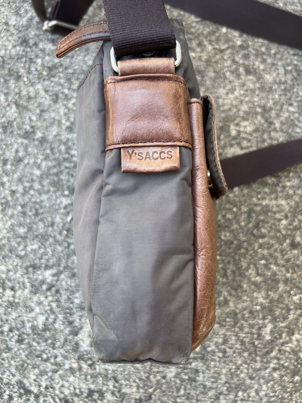 Vintage × Yohji Yamamoto Vintage Yohji Yamamoto Y’saccs Hybrid Patina Leather Wax Bag Size ONE SIZE - 10 Thumbnail
