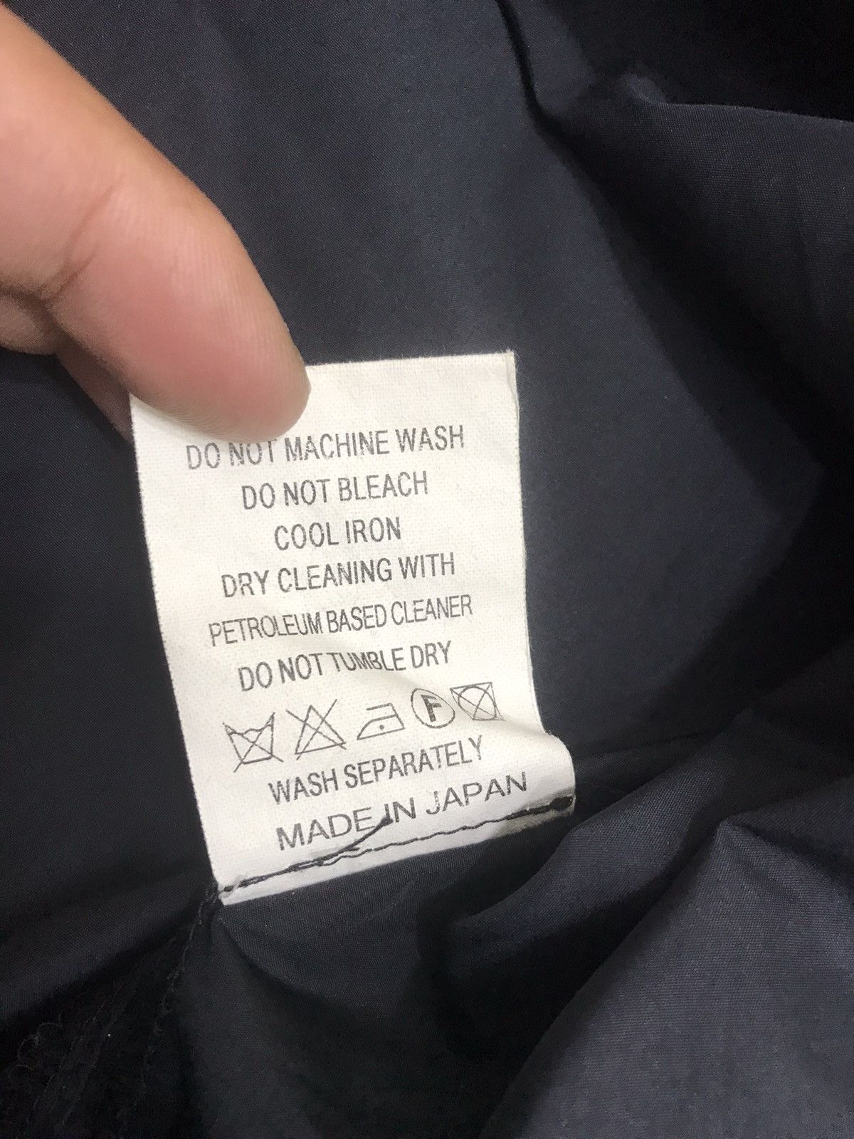 Japanese Brand 💥VERY RARE💥HECTIC STREETWEAR SPELL OUT POLYSTER SHIRT F369 Size US M / EU 48-50 / 2 - 9 Thumbnail
