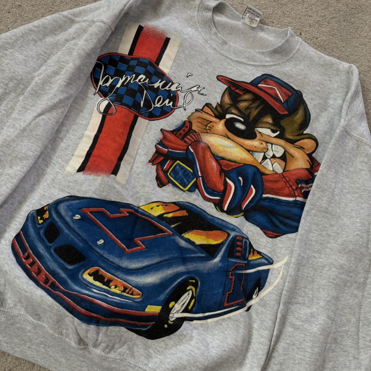 Warner Bros Vintage Looney Tunes Taz Nascar Crewneck Size US XXL / EU 58 / 5 - 2 Thumbnail