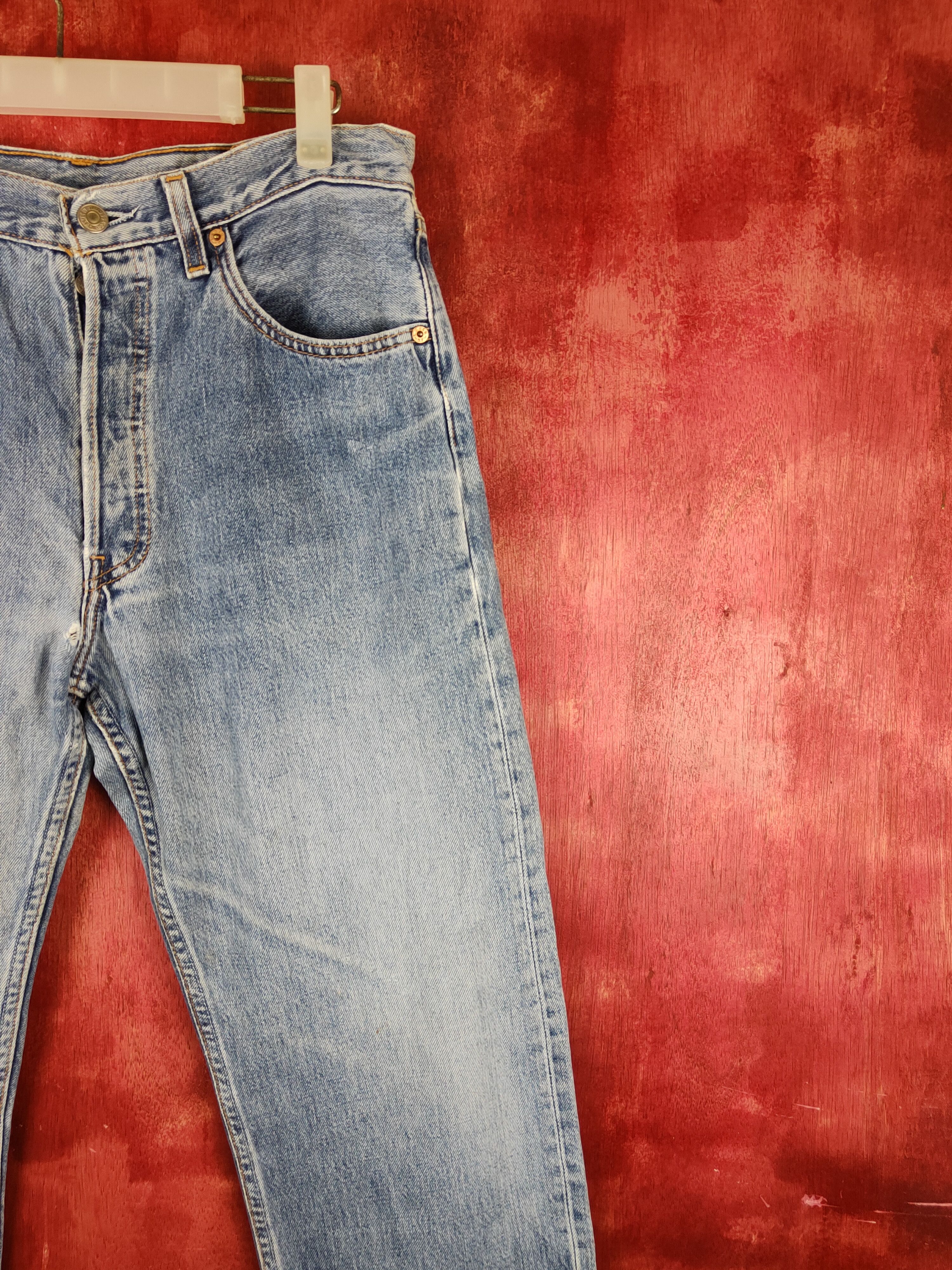 Levi's 501 Levi's vintage faded Blue Distressed Ripped Jeans #S1645 Size US 31 - 5 Thumbnail