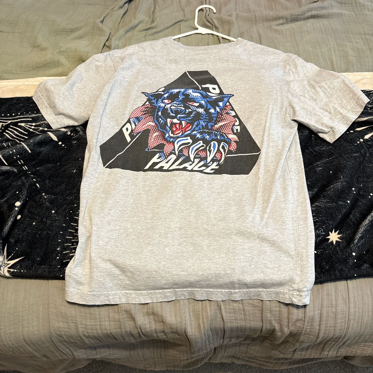 Palace Grey blue tiger palace t-shirt Size US L / EU 52-54 / 3 - 4 Thumbnail