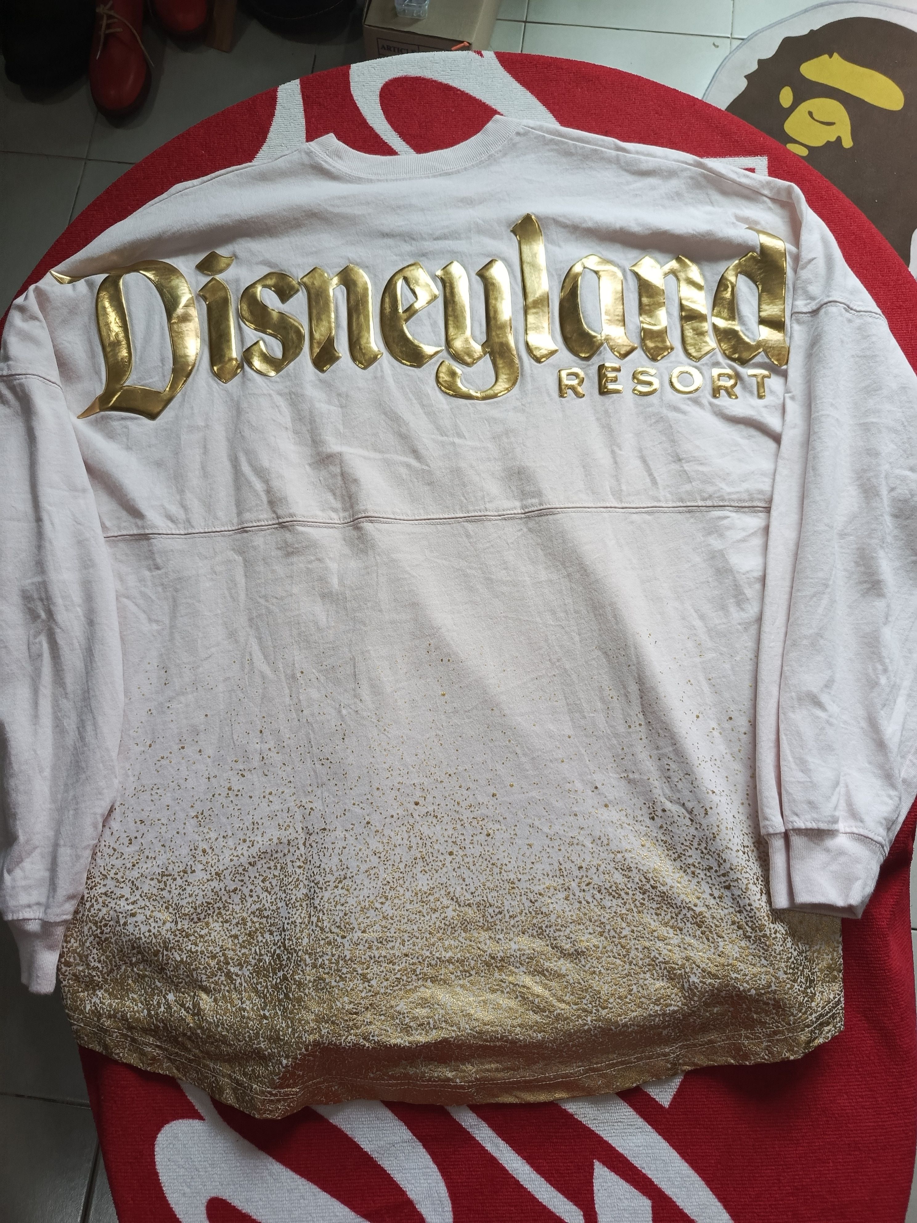 Disney Disneyland Spirit Jersey with a golden logo. Size US L / EU 52-54 / 3 - 1 Thumbnail