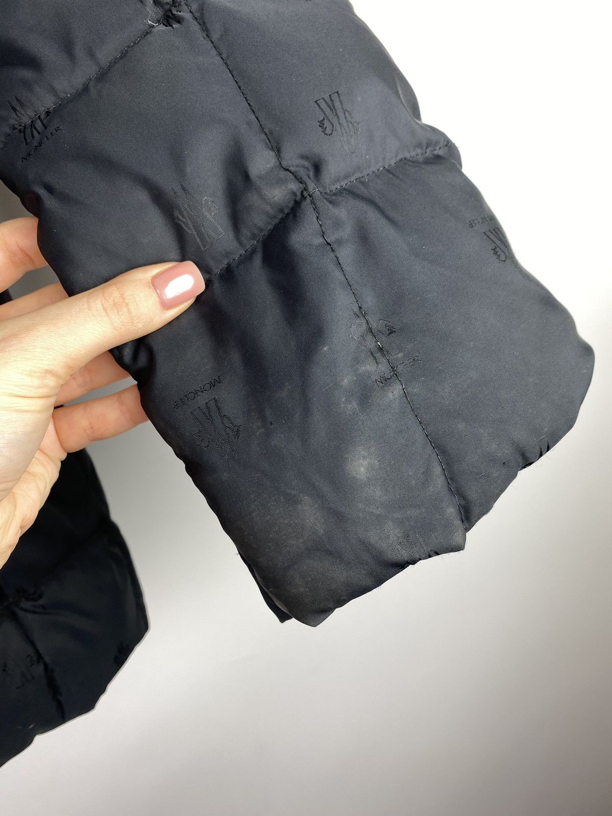 Moncler Moncler vintage multilogo monogram quilted down jacket Size S / US 4 / IT 40 - 12 Thumbnail