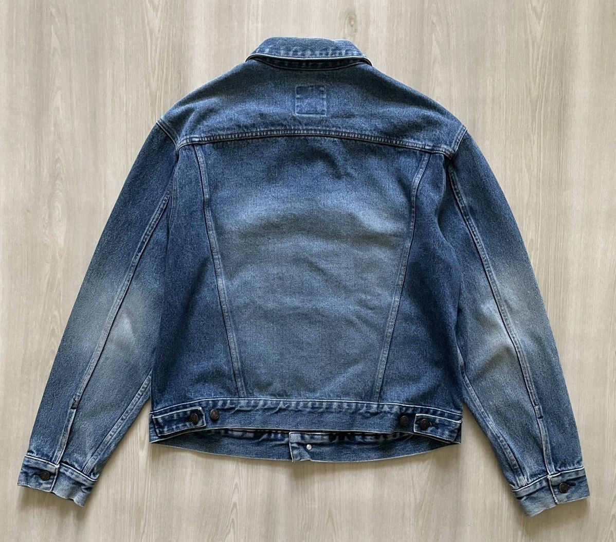 Designer × Gap × Vintage Vintage Gap Denim Trucker Jacket Medium Wash W/ Fade Medium Size US M / EU 48-50 / 2 - 5 Thumbnail
