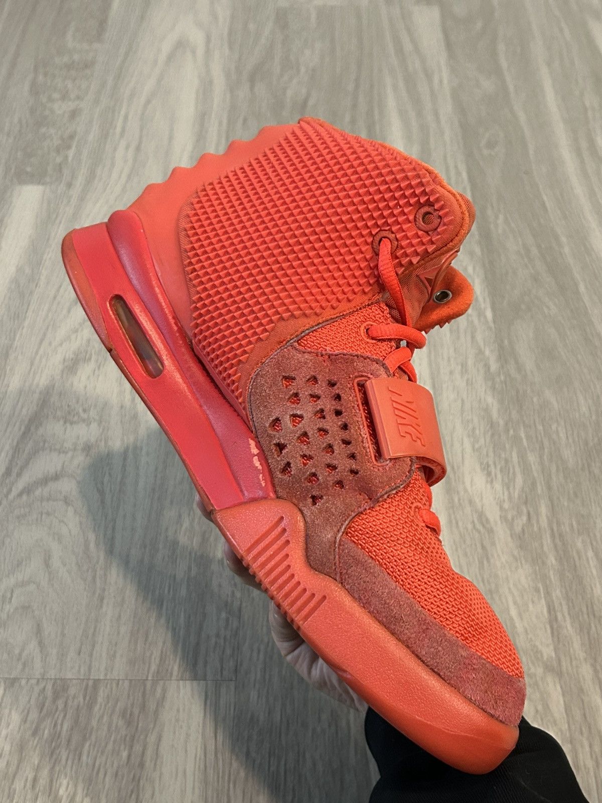 Kanye West Kanye West X Nike Air Yeezy 2 SP Red October Size 10.5 Size US 10.5 / EU 43-44 - 14 Thumbnail