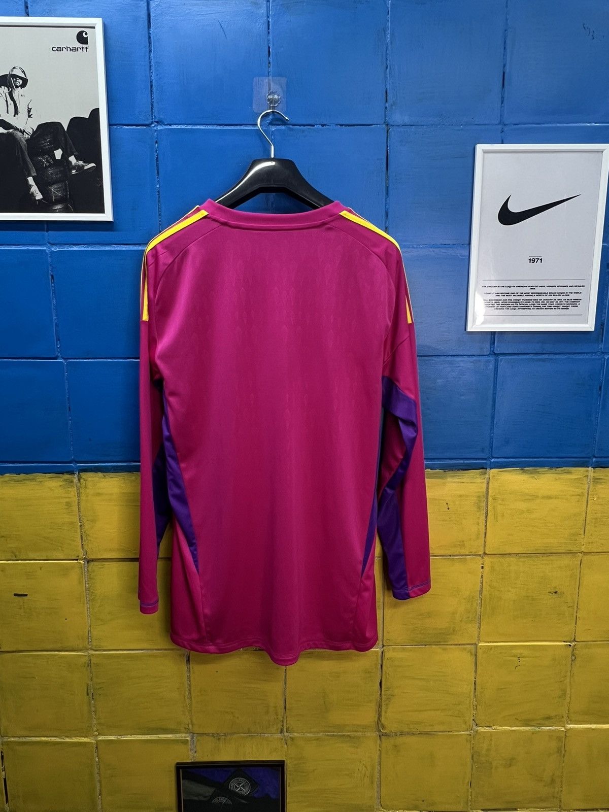 Adidas Leeds United 23/24 jersey Goalkeeper Football Shirt Size US XL / EU 56 / 4 - 7 Thumbnail