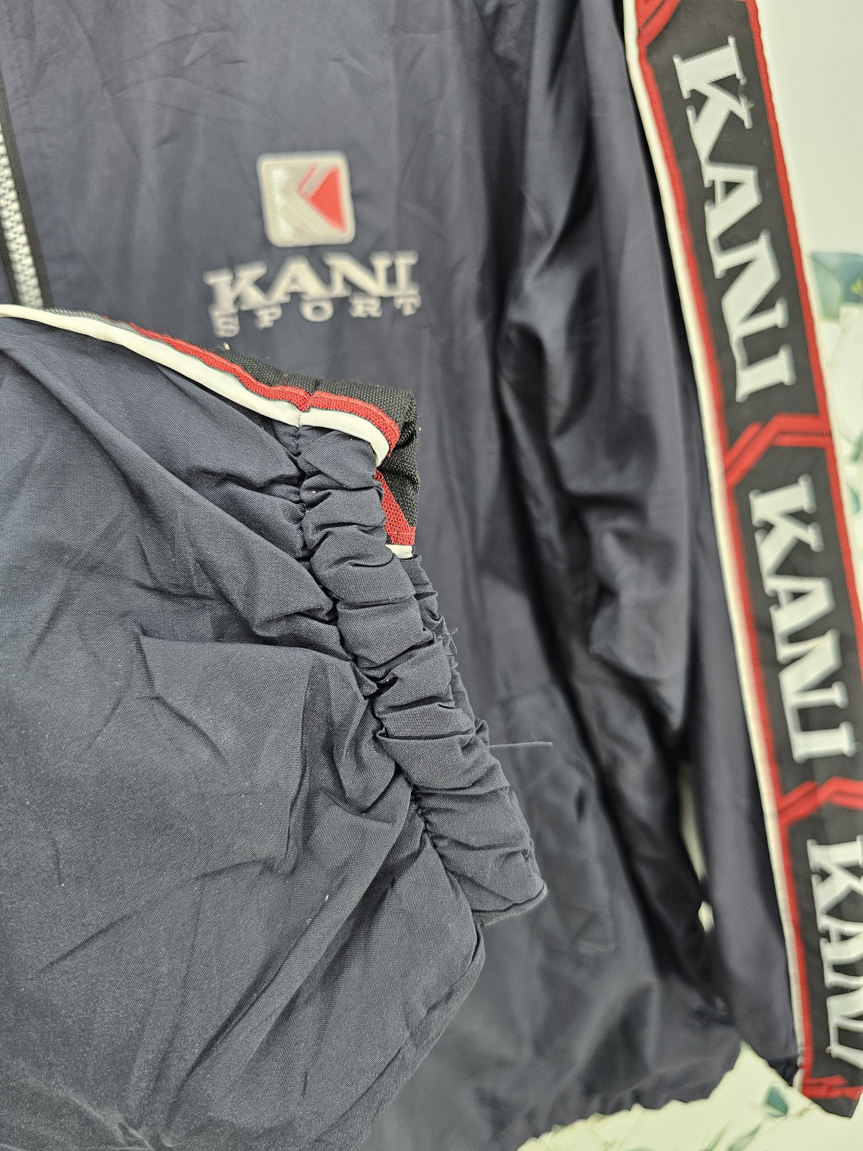 Karl Kani Vintage Karl KANI Sport Spellout Windbreaker Jacket J0105 Size US L / EU 52-54 / 3 - 5 Thumbnail