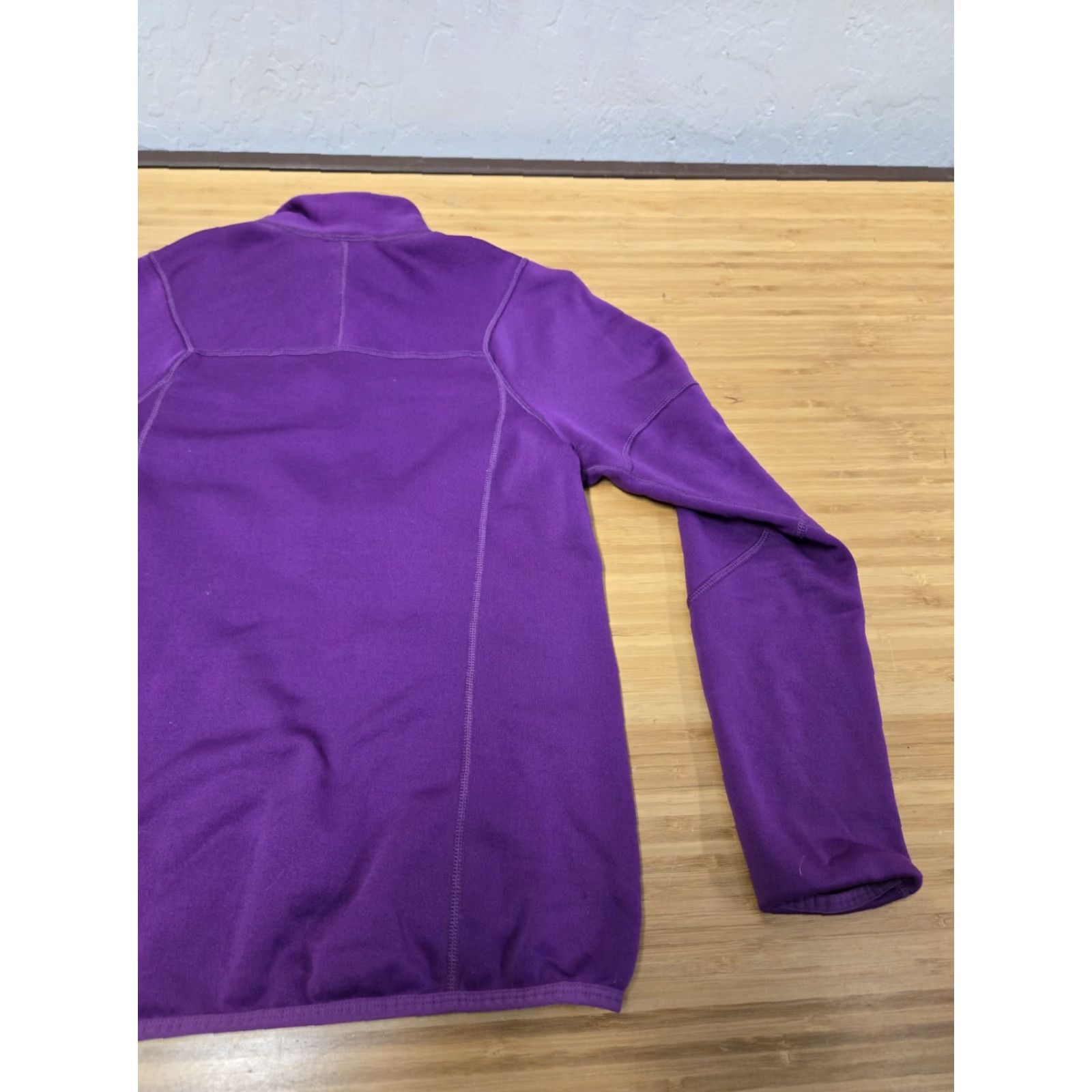 Patagonia VINTAGE Patagonia Womens Pullover Running Shirt 1/2 Zip Size Small Purple USA 1990s Womens Pullover Running Shirt Size S / US 4 / IT 40 - 7 Thumbnail