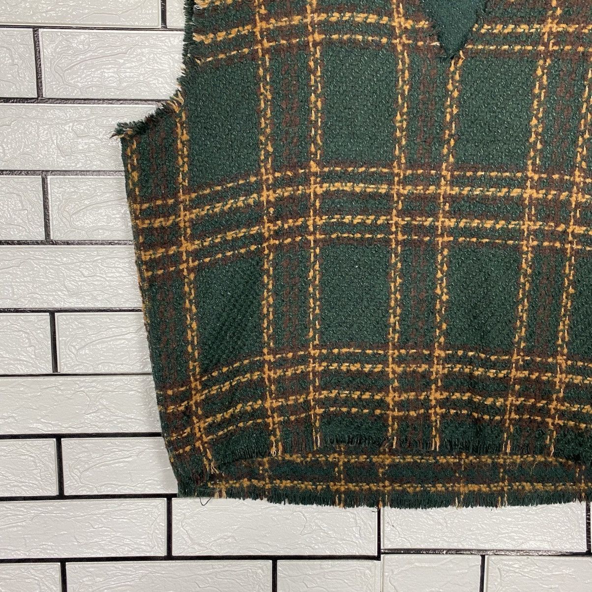Japanese Brand Vintage Wool Vest Jacket Murua Tartan Design Issey Miyake Size US M / EU 48-50 / 2 - 5 Thumbnail