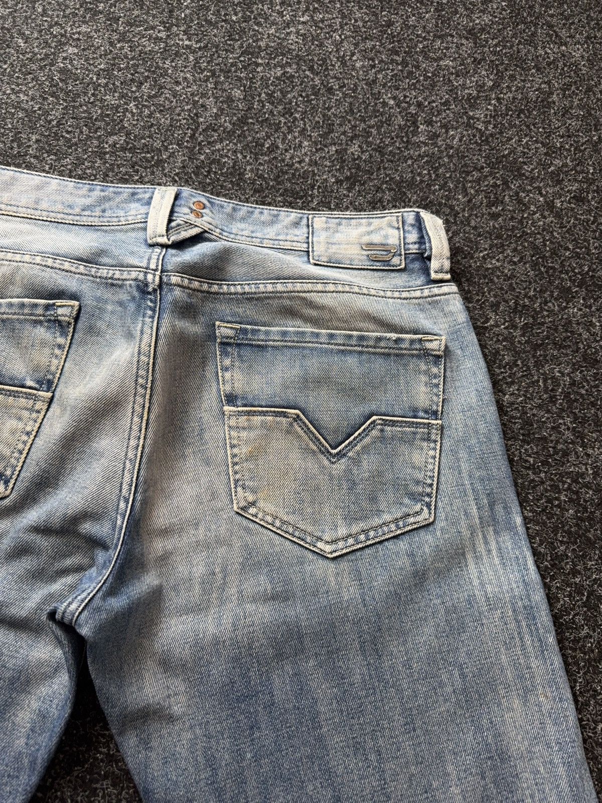 Diesel Luxury 00s Y2K Dirty Diesel Larkee Straight Leg Faded Jeans Size US 34 / EU 50 - 18 Thumbnail