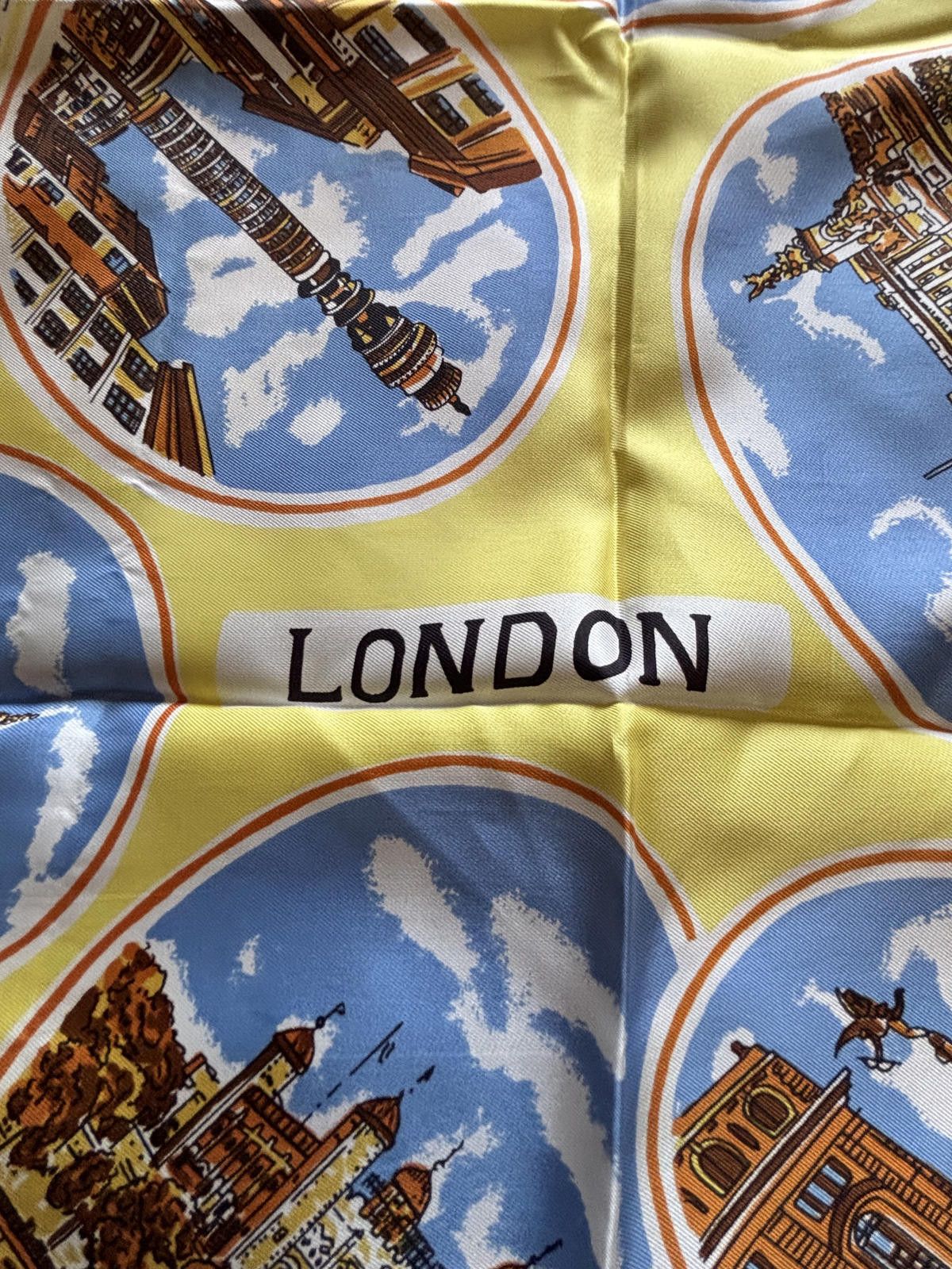 Vintage Vintage London Souvenir Silk Scarf Size ONE SIZE - 3 Thumbnail