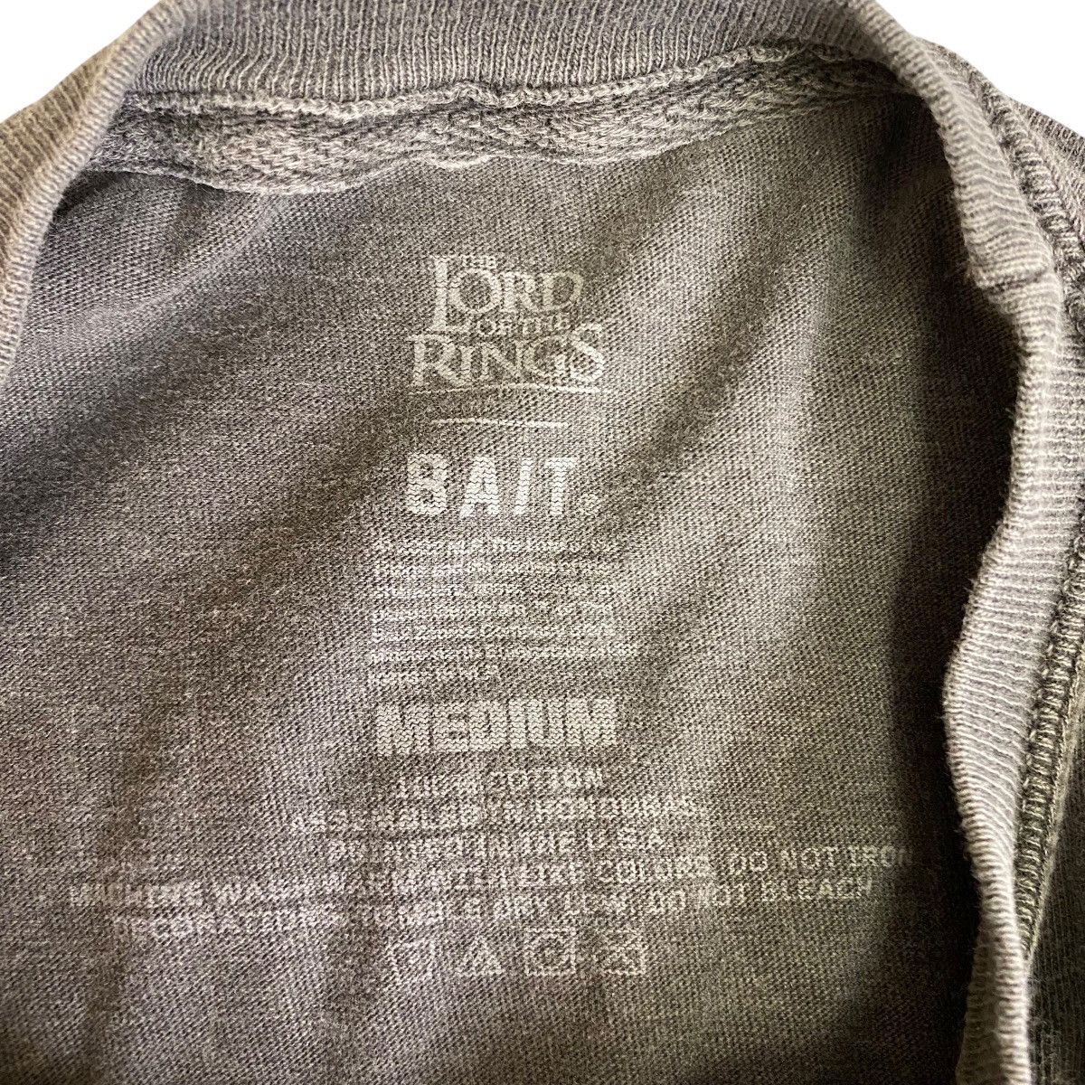 Bait BAIT x The Lord Of The Rings Movie Graphic Tee Shirt Medium Size US M / EU 48-50 / 2 - 8 Thumbnail