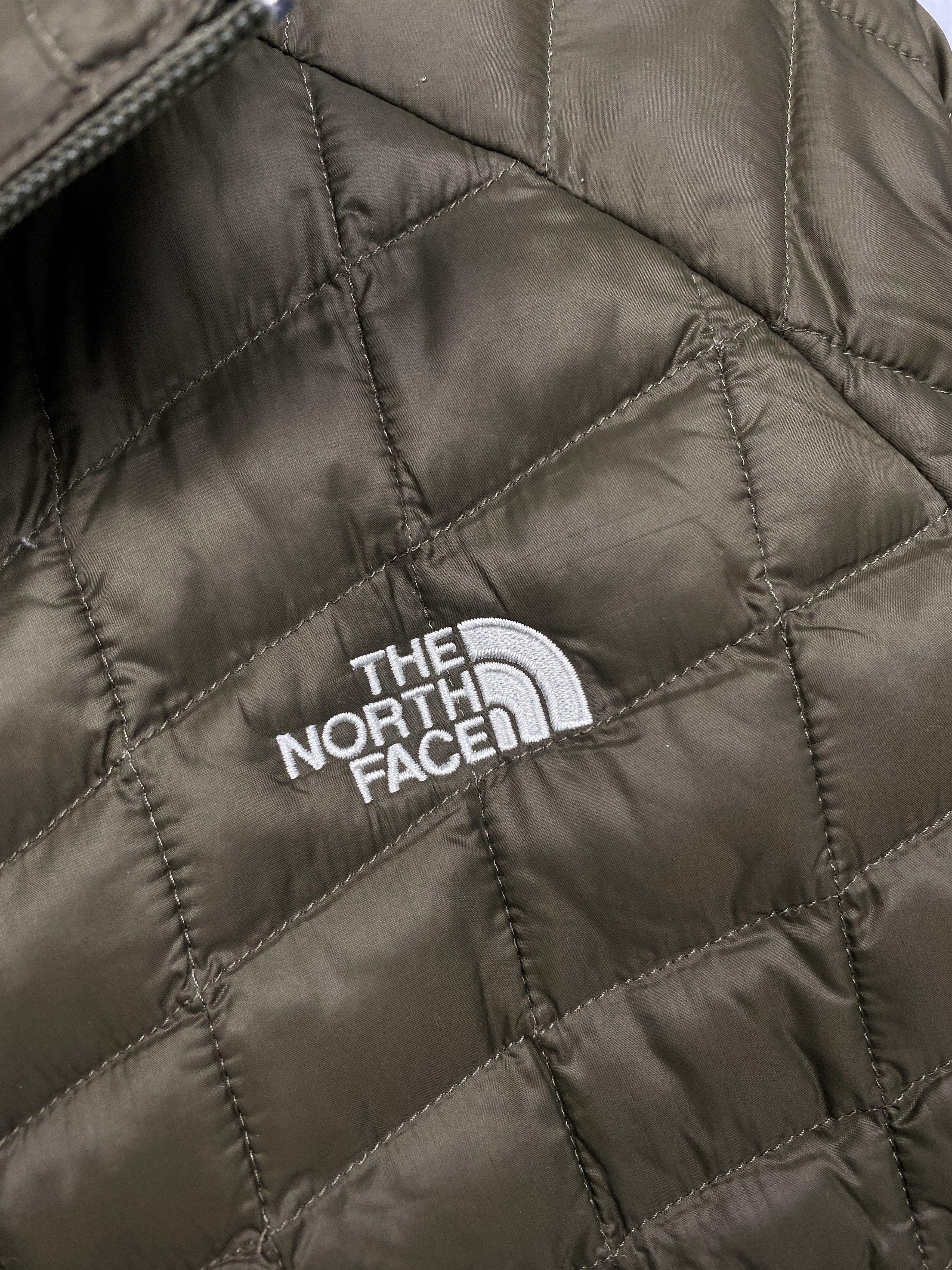 The North Face The North Face Womens Puffer Quilted Jacket Size L / US 10 / IT 46 - 3 Thumbnail