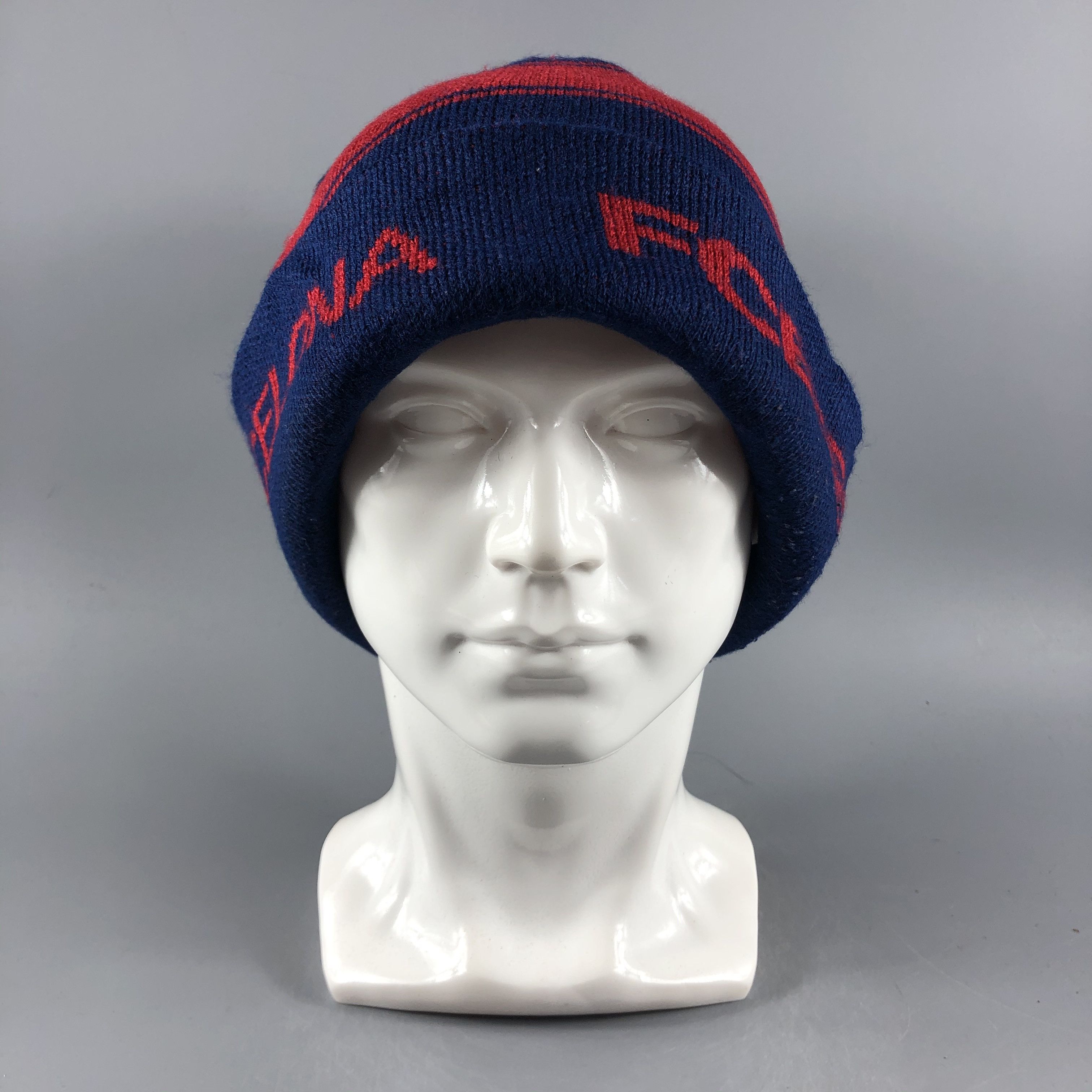 Other FC Barcelona Bobble Beanie Snow Hat Snow Cap -D219 Size ONE SIZE - 1 Thumbnail