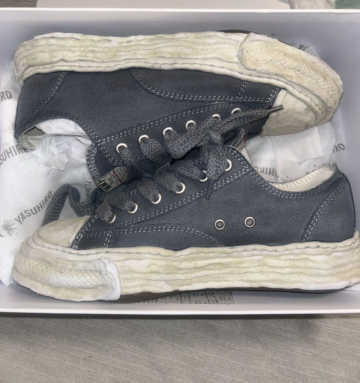 Maison Mihara Yasuhiro Peterson 23 Low