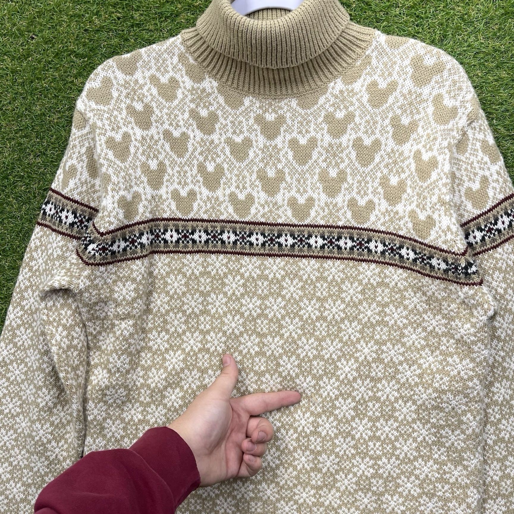 Disney VINTAGE Disney Sweater Womens Large Fair Isle Turtleneck Mickey Mouse Mock AOP Size L / US 10 / IT 46 - 3 Thumbnail