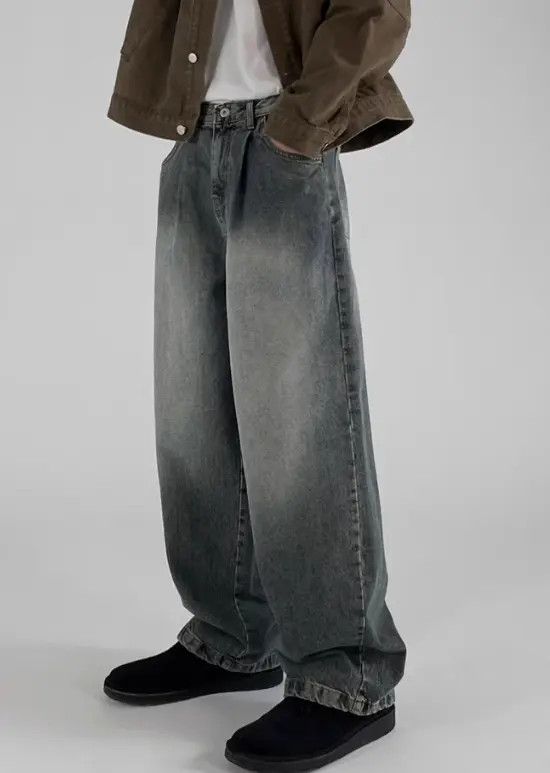 Japanese Brand Vintage blue washed distressed loose gradient jeans Size US 32 / EU 48 - 3 Thumbnail
