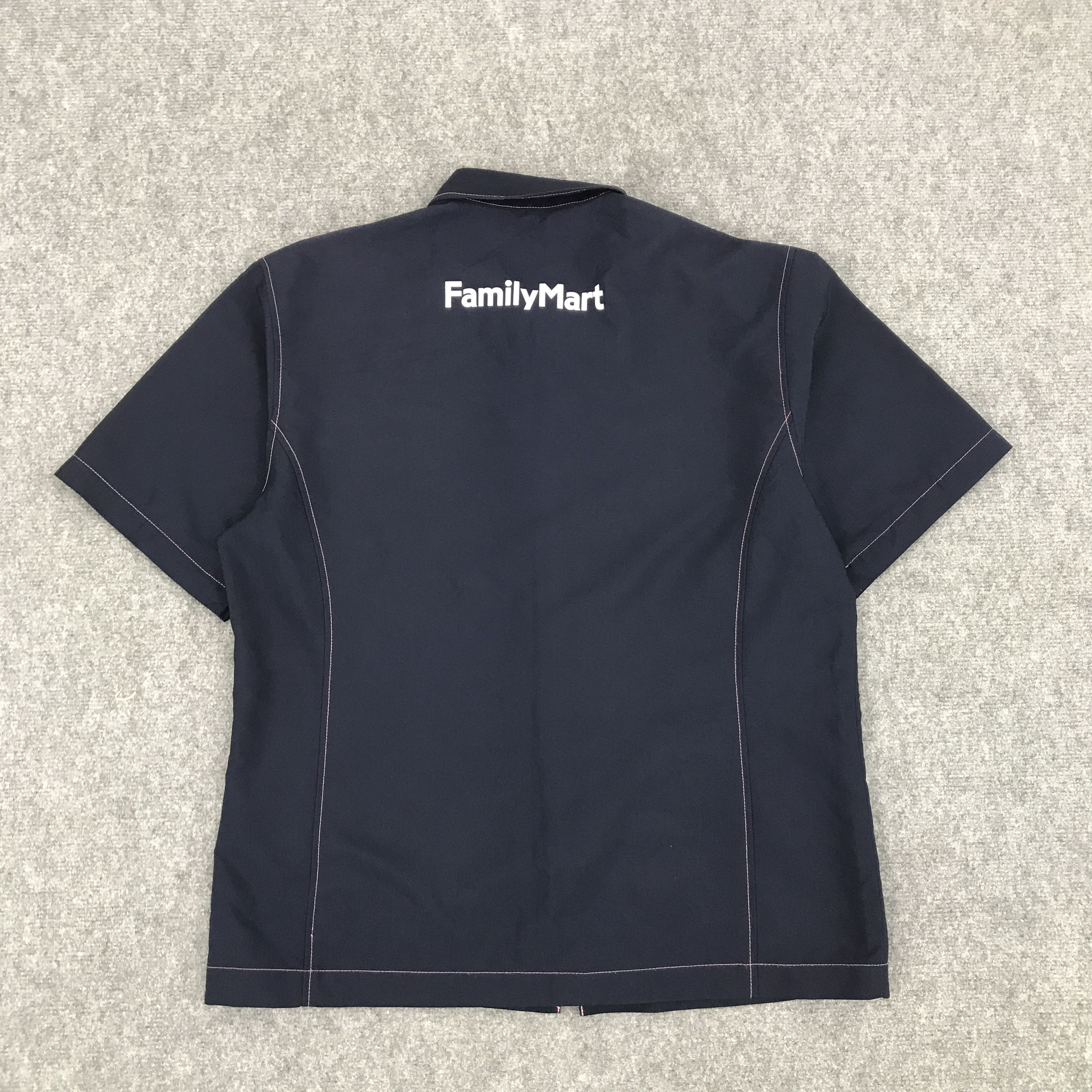 Japanese Brand FAMILY MART JAPAN UNIFORM SHOP OG JACKET Size US L / EU 52-54 / 3 - 2 Thumbnail